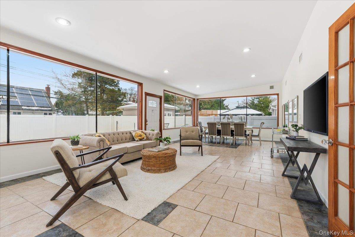 #16 photo, 85 Briarcliff Road, Westbury , NY 11590