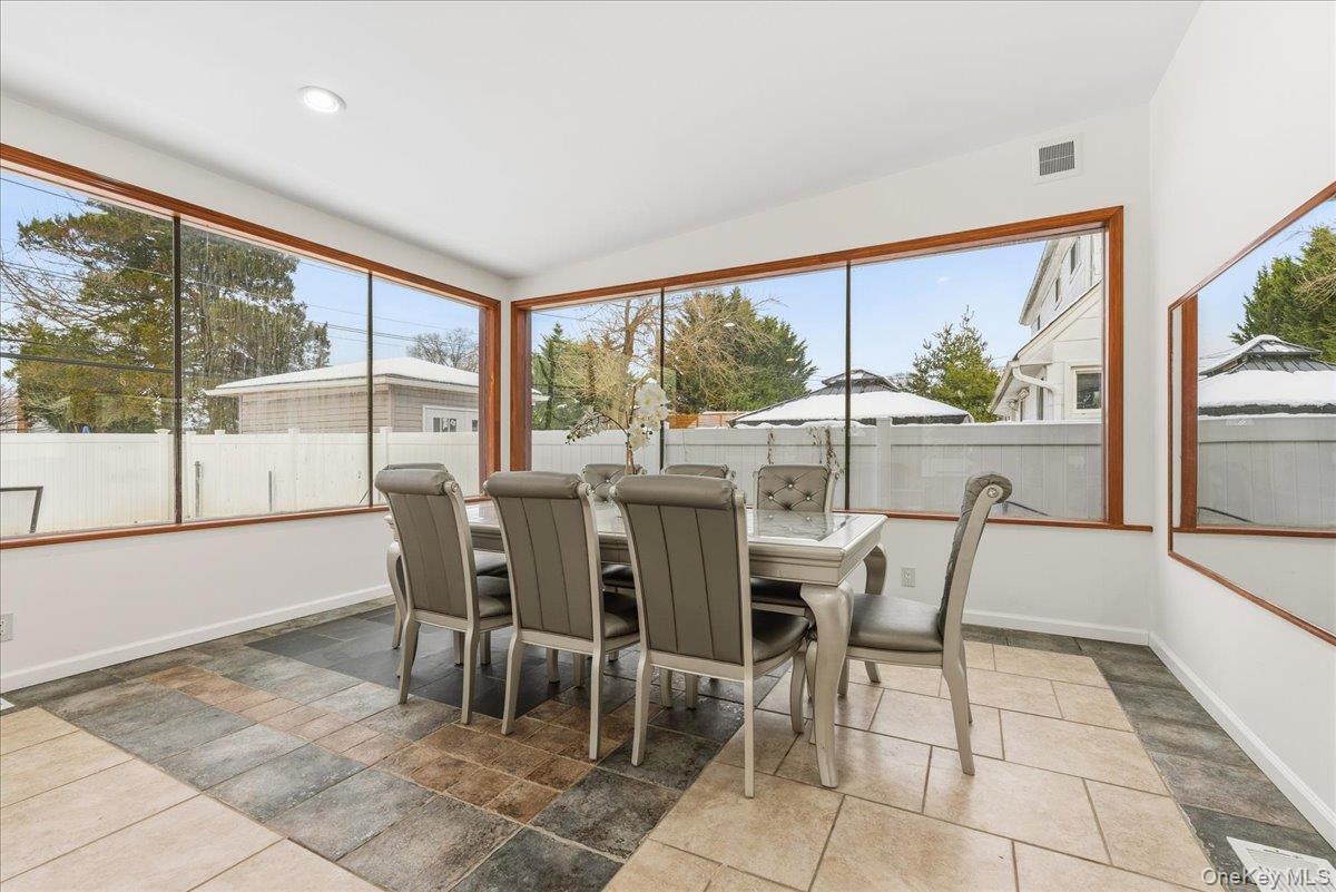 #17 photo, 85 Briarcliff Road, Westbury , NY 11590