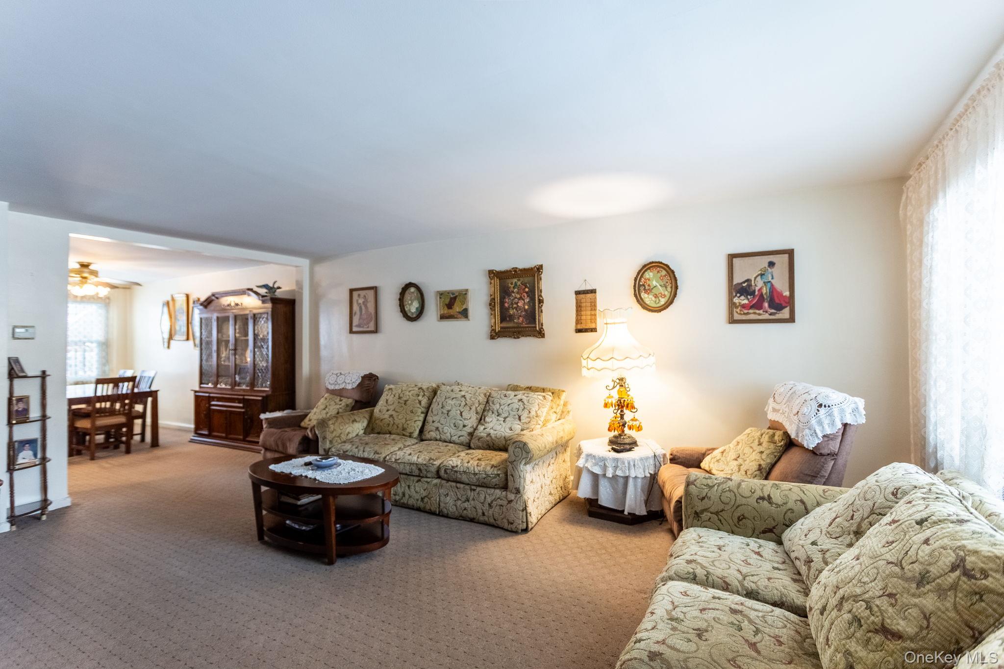 #3 photo, 80-56 164th Street, 皇后區 牙買加 Hillcrest (Queens) , NY 11432