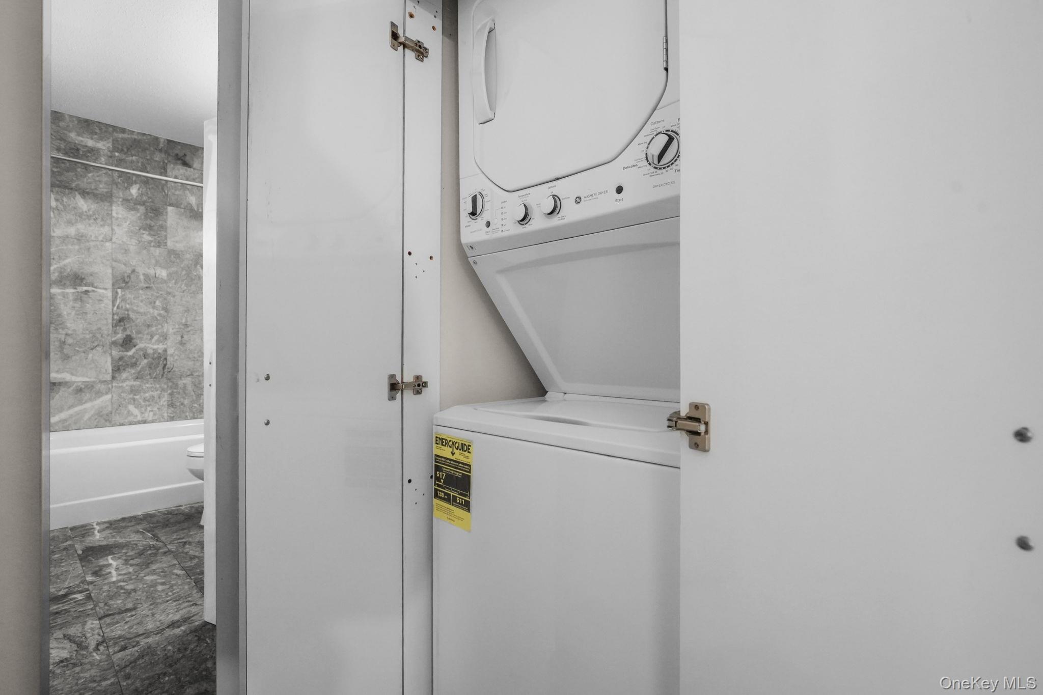 #16 photo, 4 Martine Avenue, White Plains , NY 10606