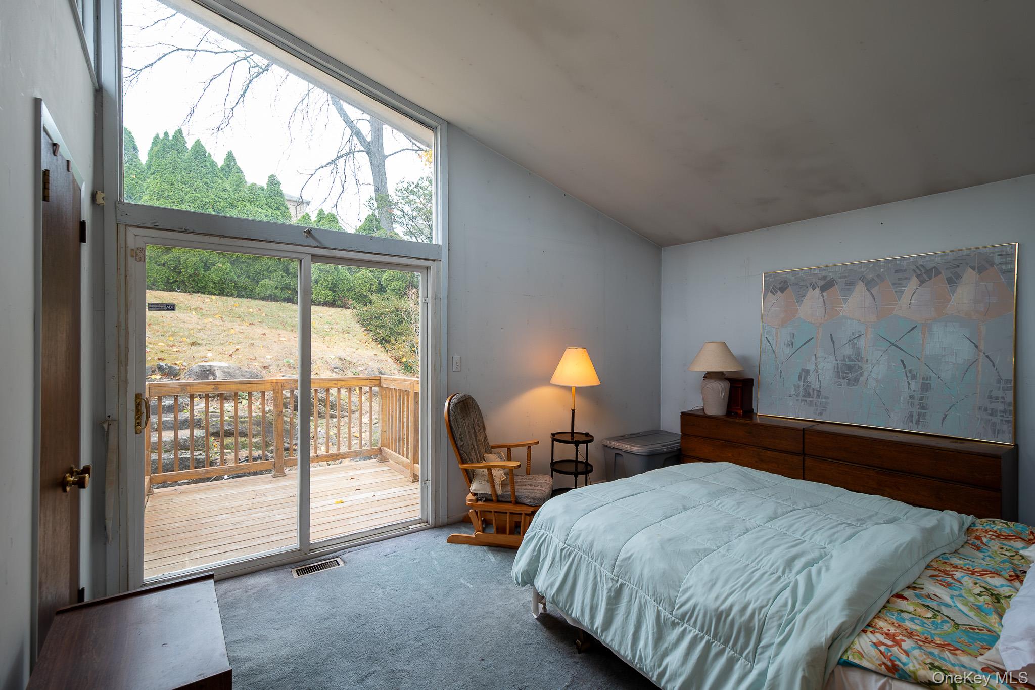 #10 photo, 83 Edgepark Road, White Plains , NY 10603