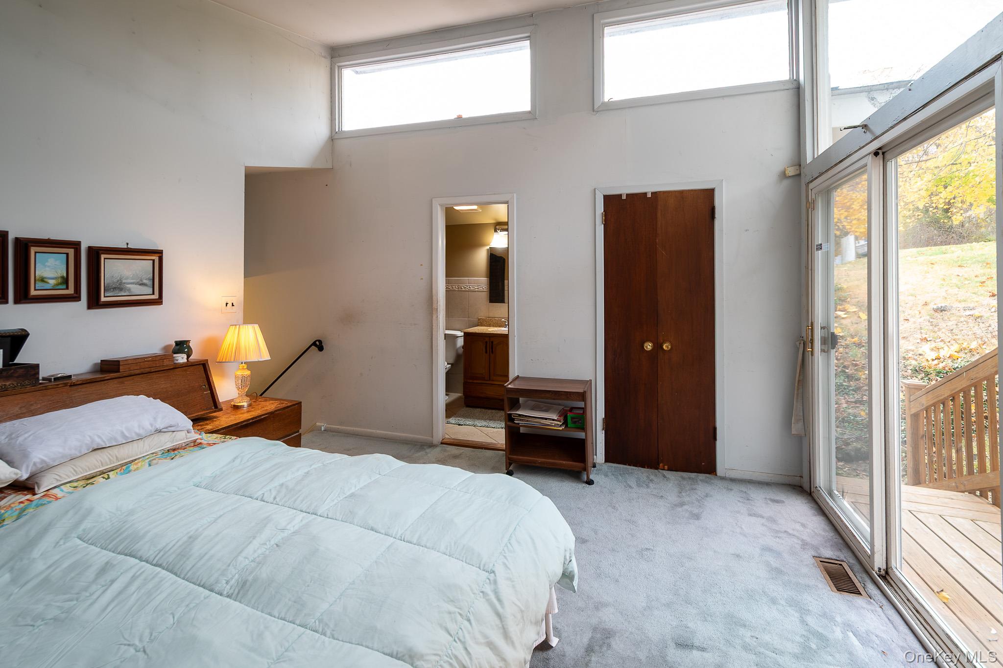 #11 photo, 83 Edgepark Road, White Plains , NY 10603