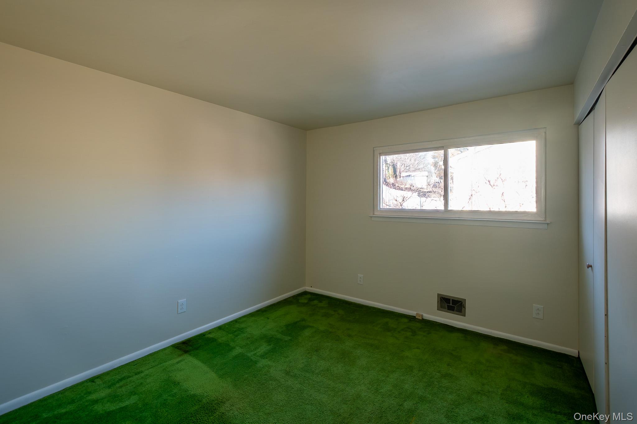 #20 photo, 83 Edgepark Road, White Plains , NY 10603