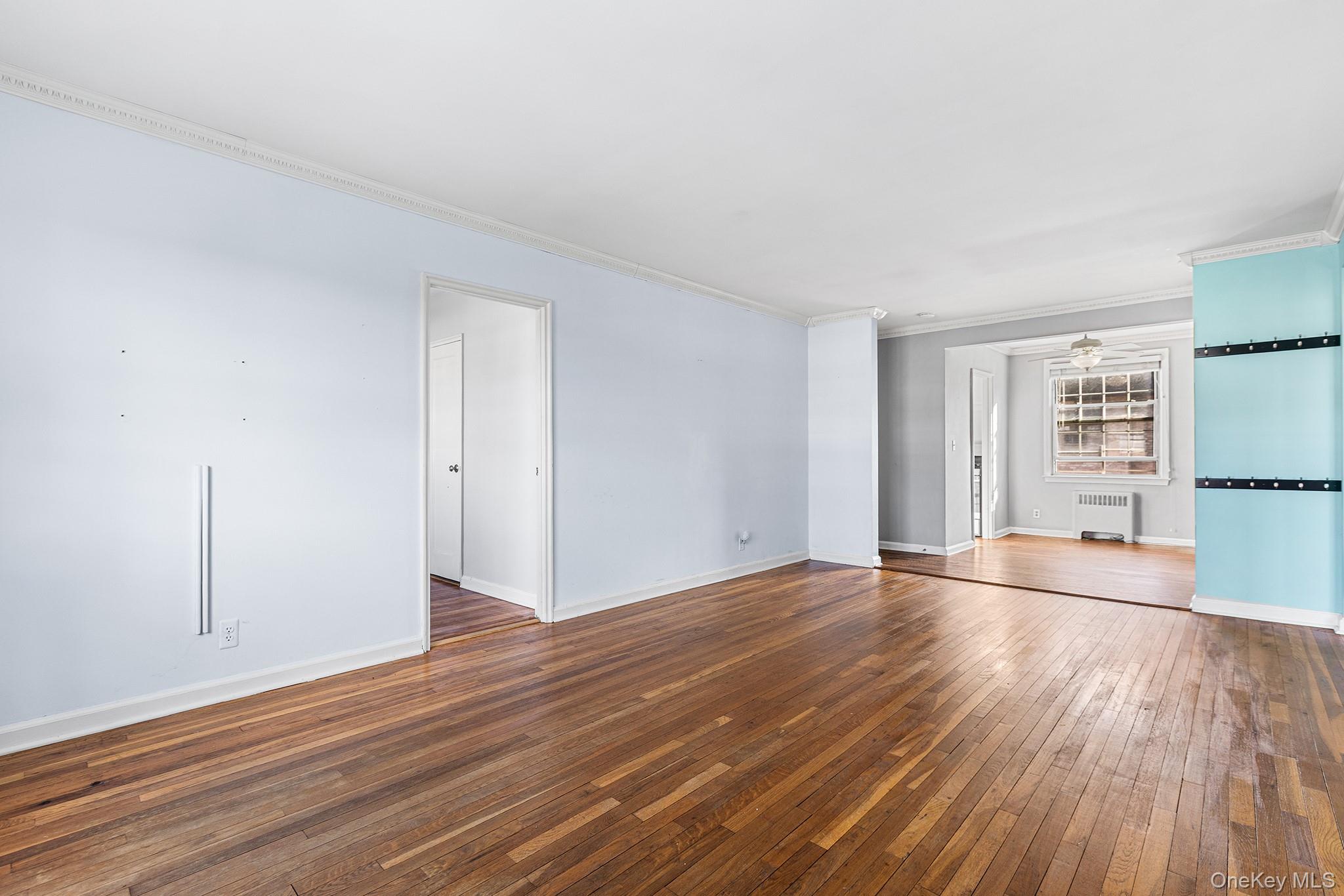 #9 photo, 109 N Broadway, White Plains , NY 10603