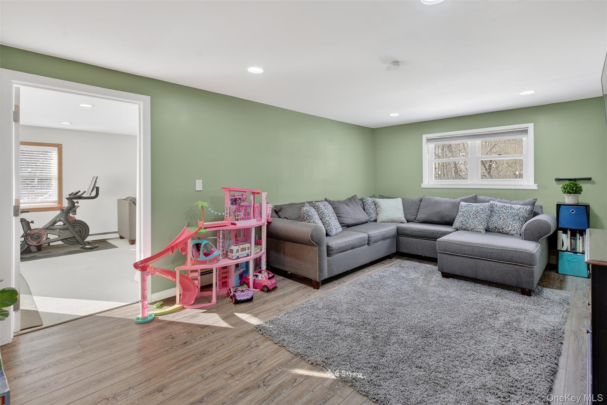 #13 photo, 95 Sutton Park Road, Poughkeepsie , NY 12603