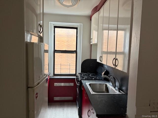 #4 photo, 118-14 83rd Avenue, Kew Gardens , NY 11415