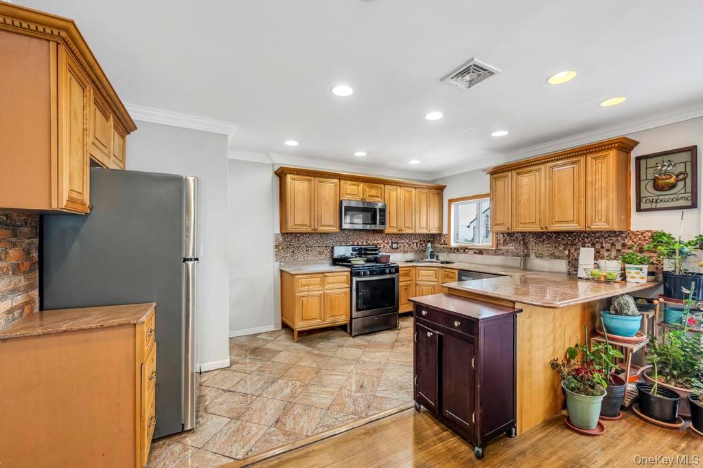 #15 photo, 93-43 215th Place, Queens Village , NY 11428