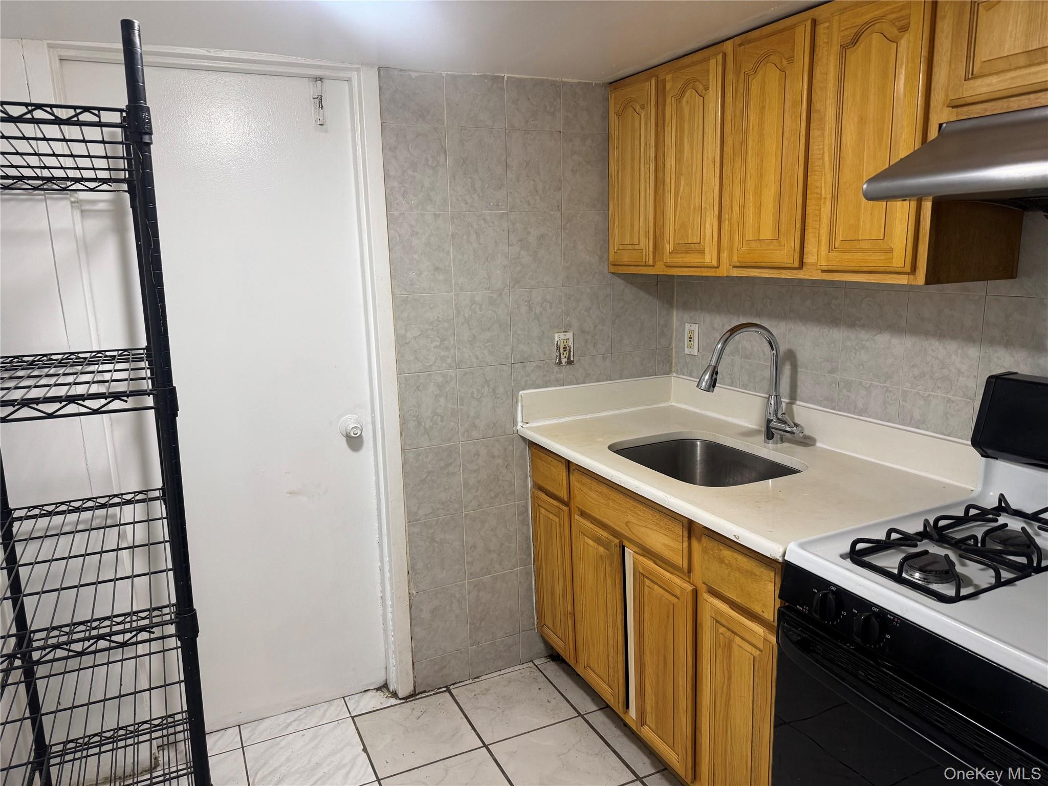 #4 photo, 32-11 69th Street, Woodside , NY 11377