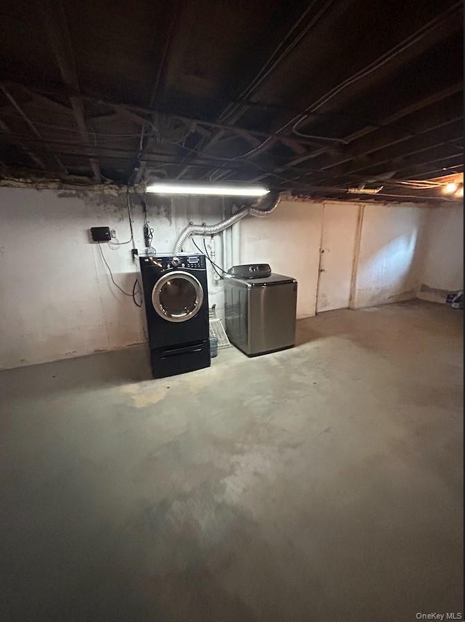 #9 photo, 7 Grange Street, Huntington , NY 11743