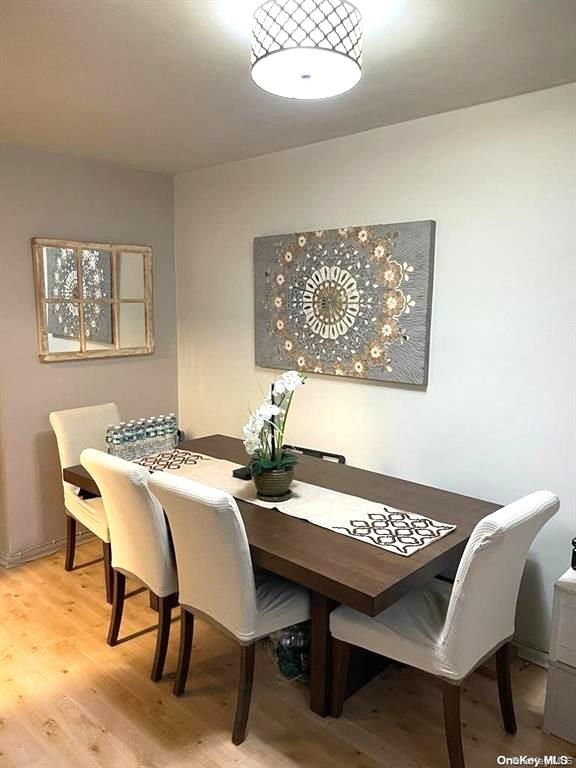 #7 photo, 91-10 32 Avenue, East Elmhurst , NY 11369