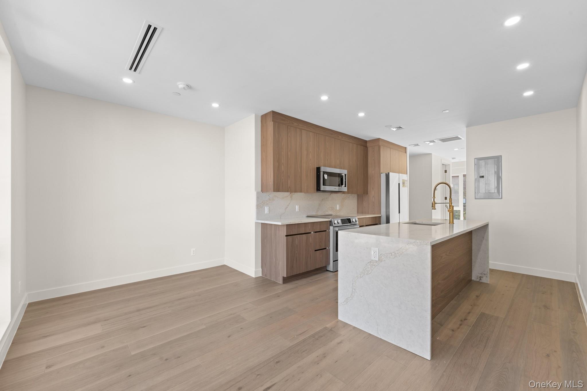 #14 photo, 310 Fenimore st, Brooklyn , NY 11225