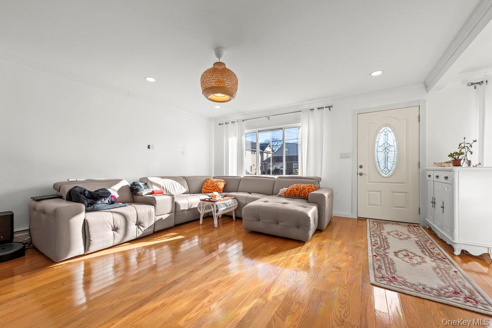 #12 photo, 505 7TH AVE, Нассау ‖ New Hyde Park , NY 11040