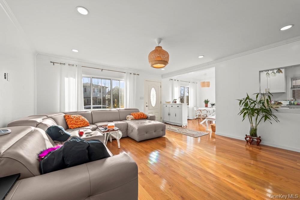 #13 photo, 505 7TH AVE, Нассау ‖ New Hyde Park , NY 11040