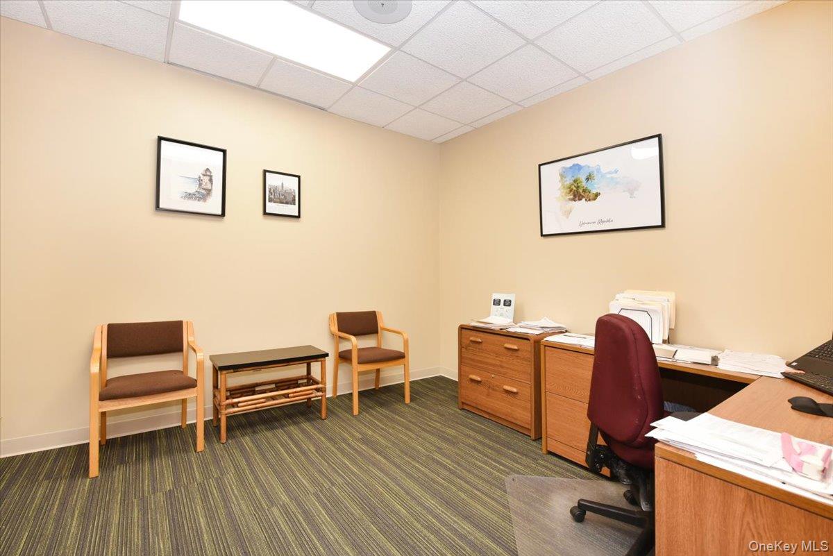 #14 photo, 3555 Veterans Memorial Highway, Саффолк ‖ Ronkonkoma , NY 11779