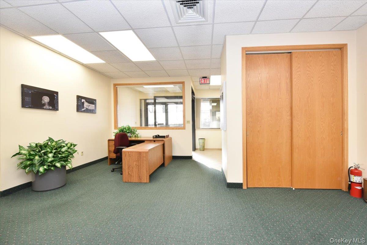 #9 photo, 3555 Veterans Memorial Highway, Саффолк ‖ Ronkonkoma , NY 11779