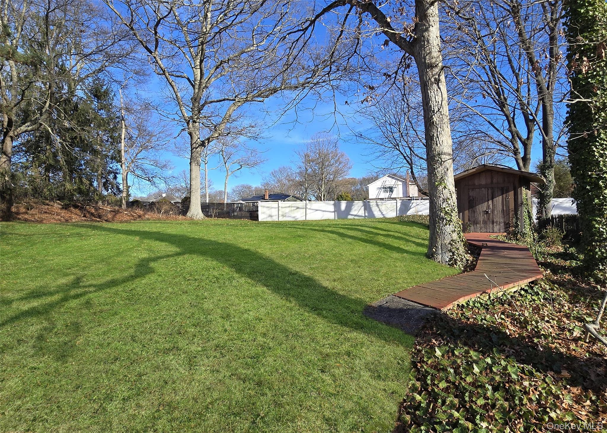 #4 photo, 52 Lolly Lane, Centereach , NY 11720