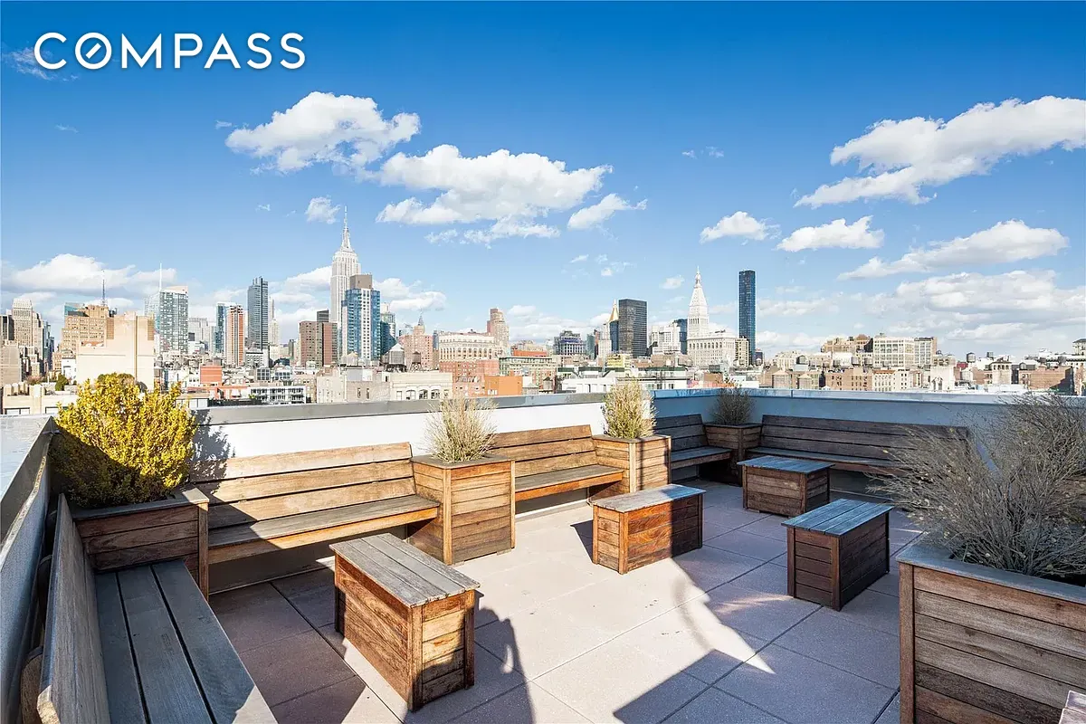 #10 photo, 166 W 18th Street, מנהטן Chelsea , NY 10011