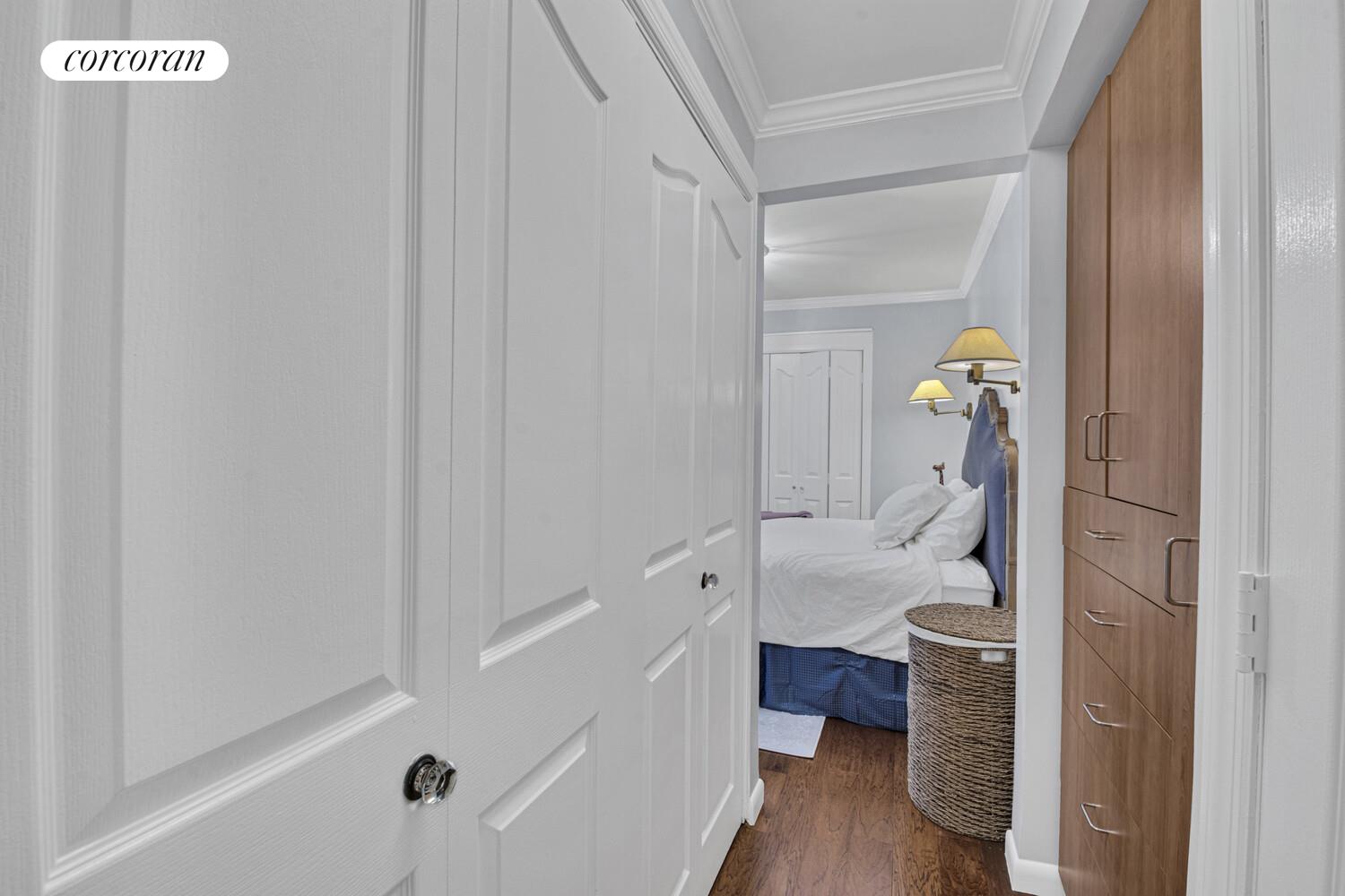 #9 photo, 205 3RD Avenue, מנהטן Gramercy Park , NY 10003