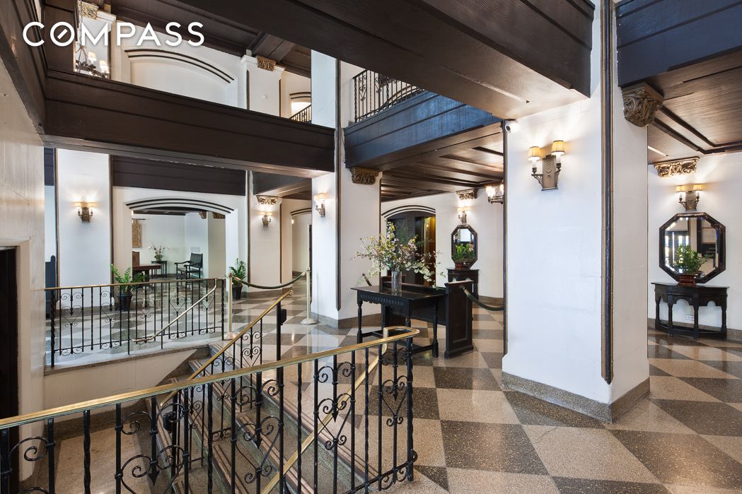 #7 photo, New York City, Murray Hill , NY 10017