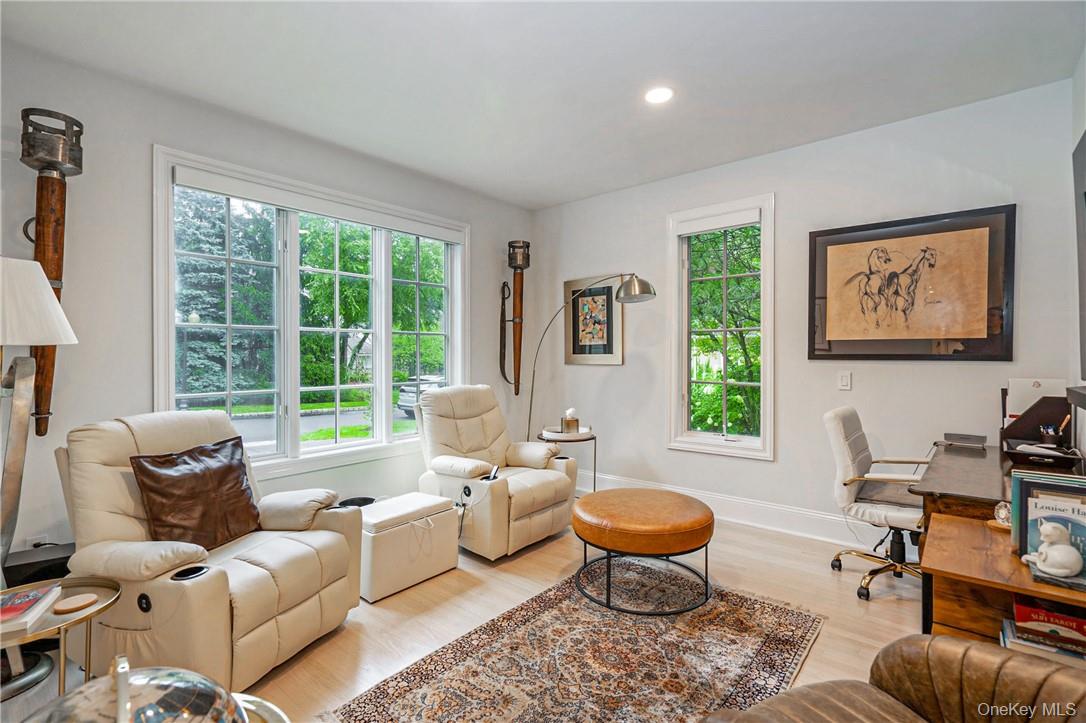 #14 photo, 7 Stony Gate Oval, New Rochelle , NY 10804