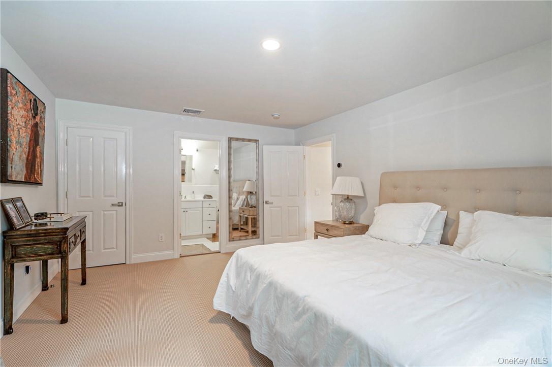 #15 photo, 7 Stony Gate Oval, New Rochelle , NY 10804