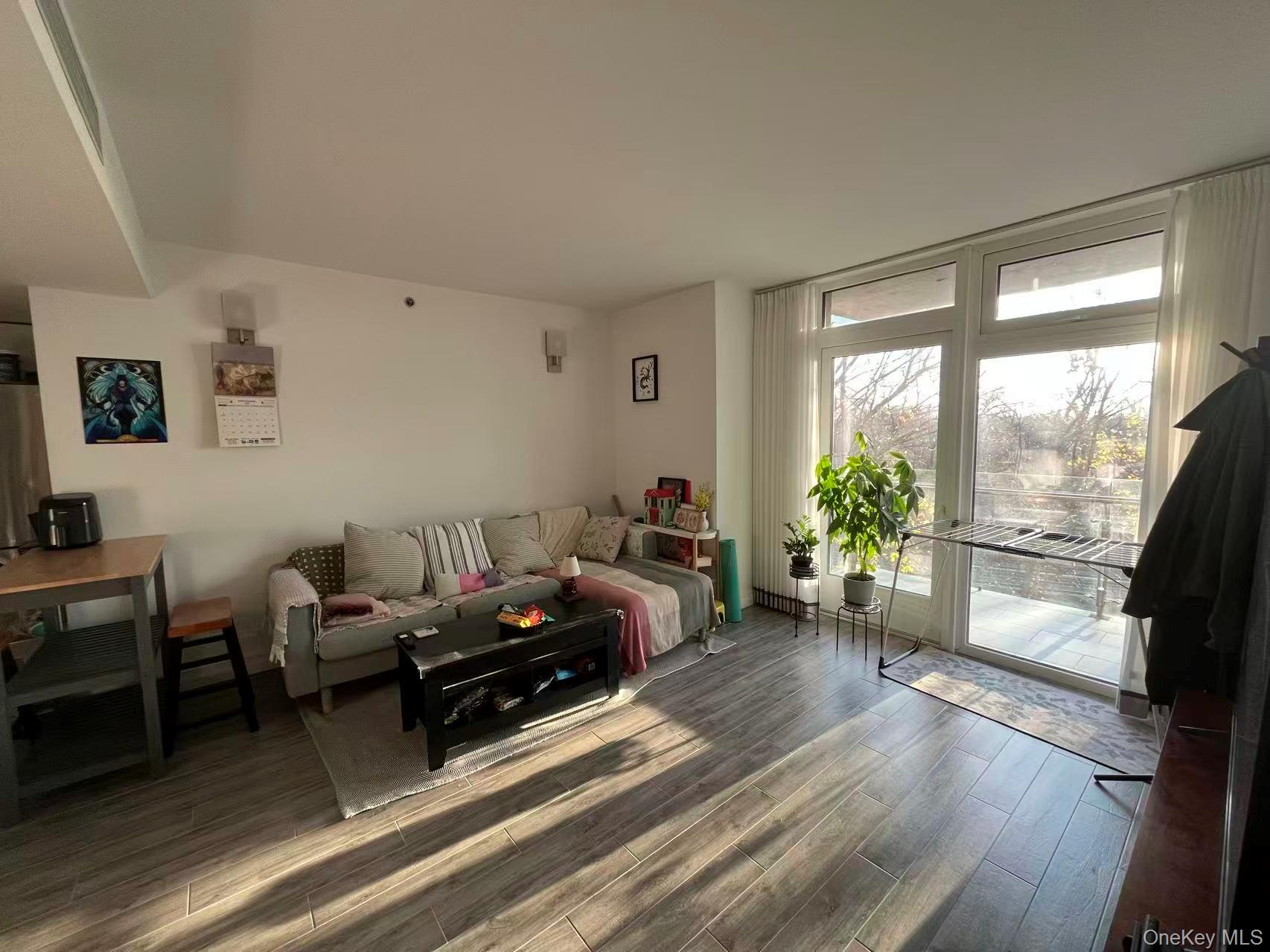 #5 photo, 6518 Austin Street, 皇后區 雷哥公園 Rego Park , NY 11374