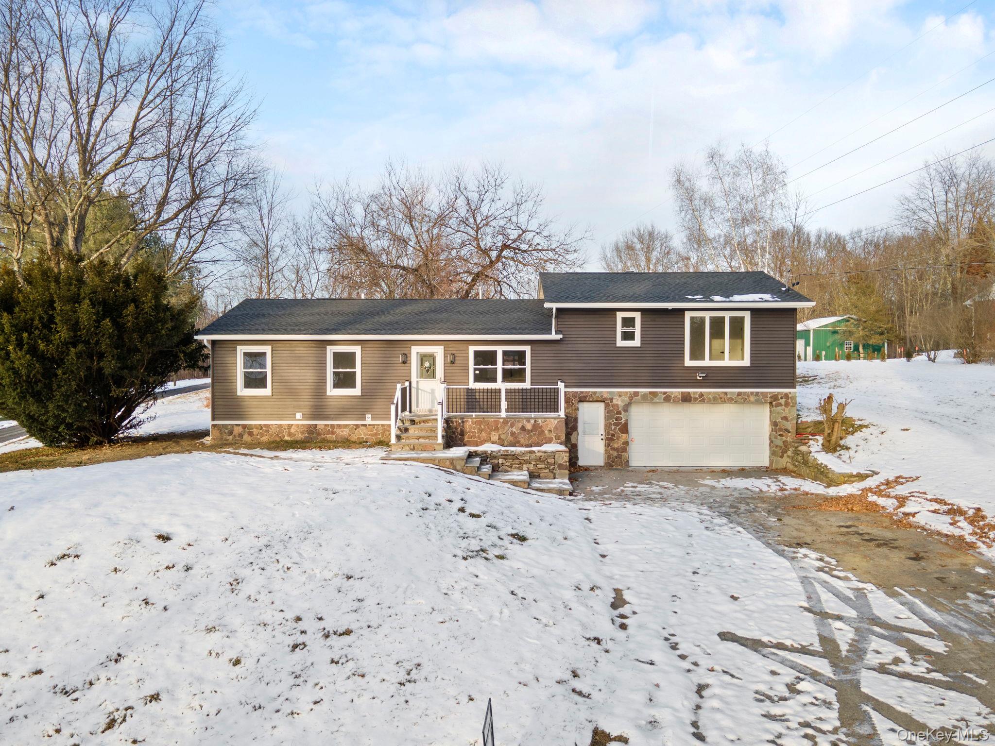#1 photo, 52 Rudolph Road, Modena , NY 12548