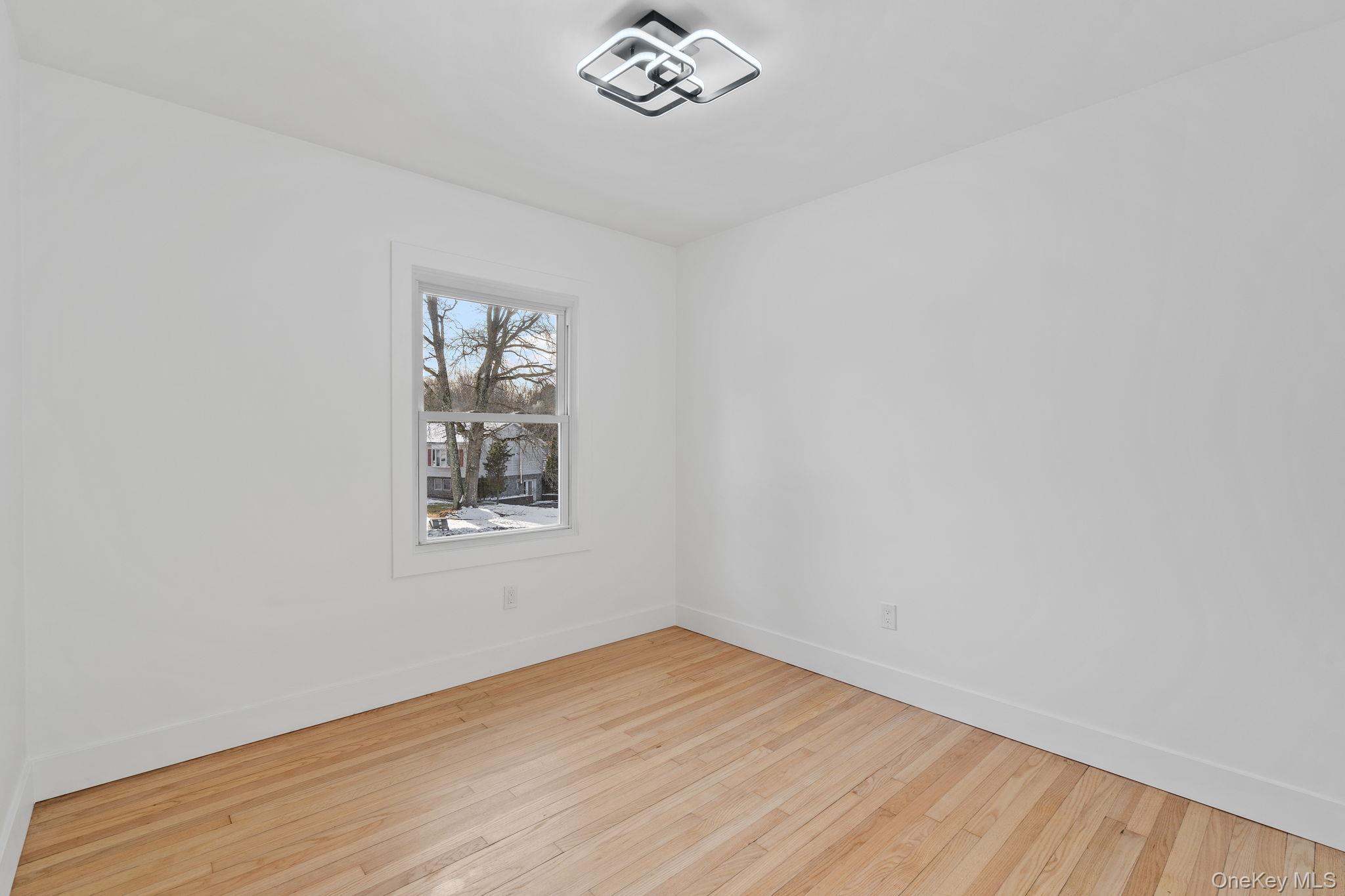 #14 photo, 52 Rudolph Road, Modena , NY 12548