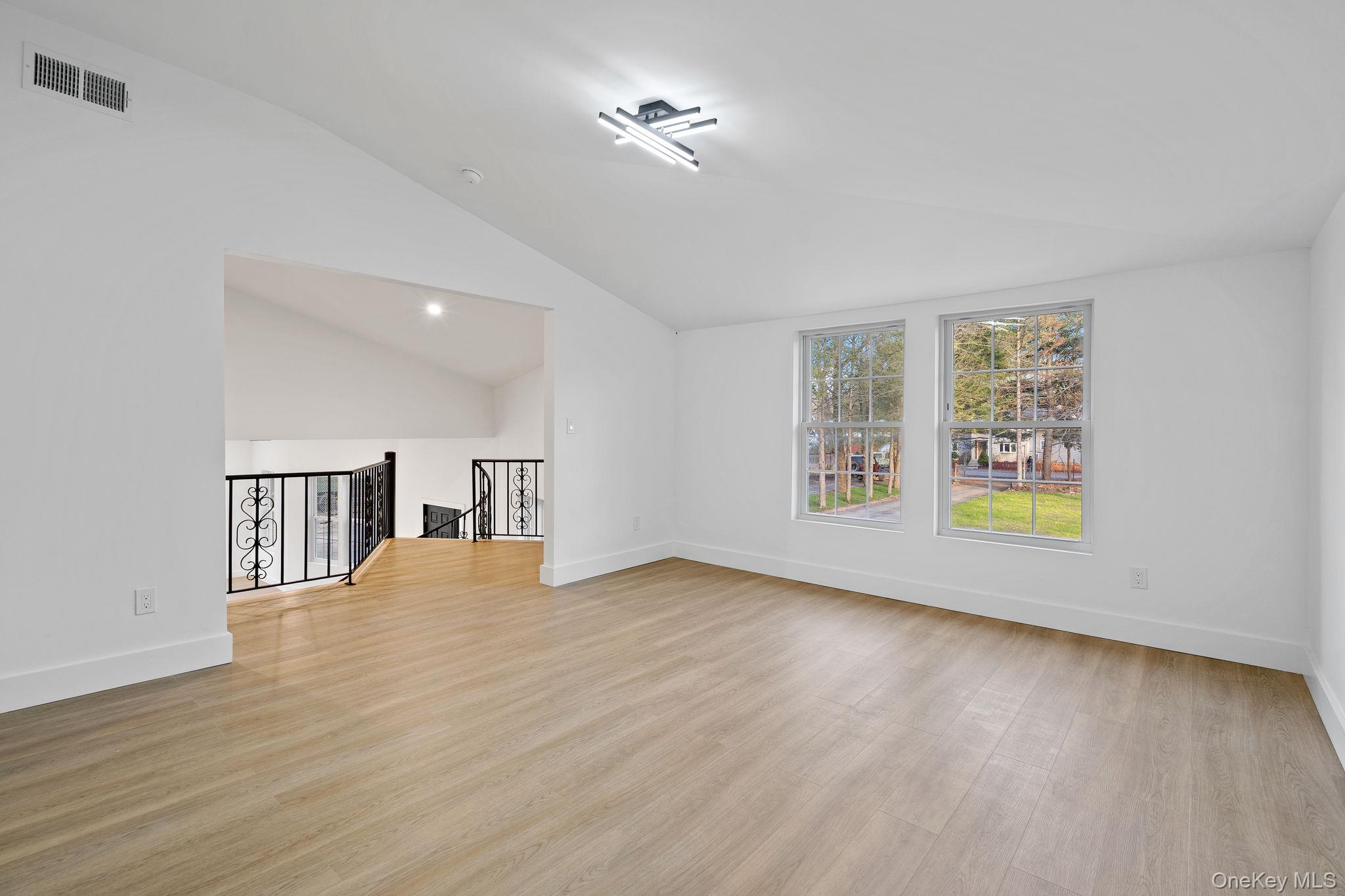 #15 photo, 39 Overland Drive, Wallkill , NY 12589