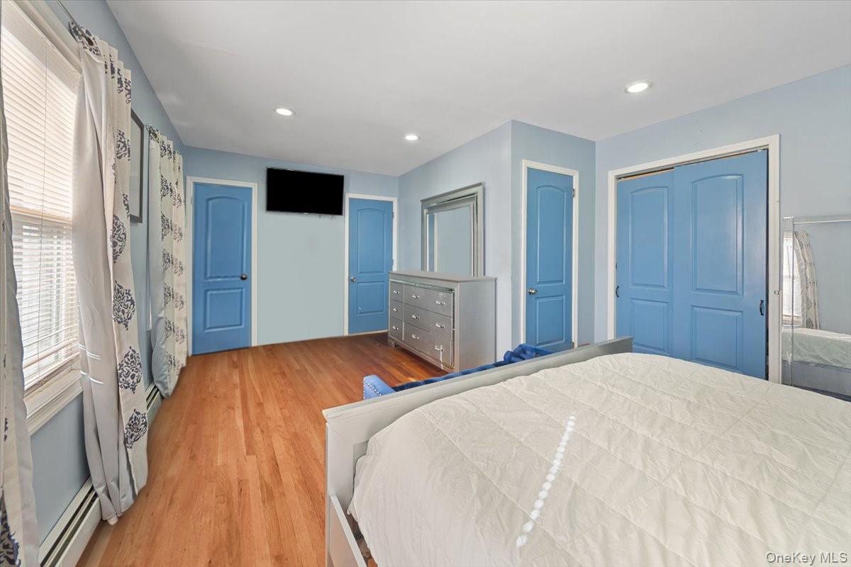 #13 photo, 120-44 192nd Street, Saint Albans , NY 11412