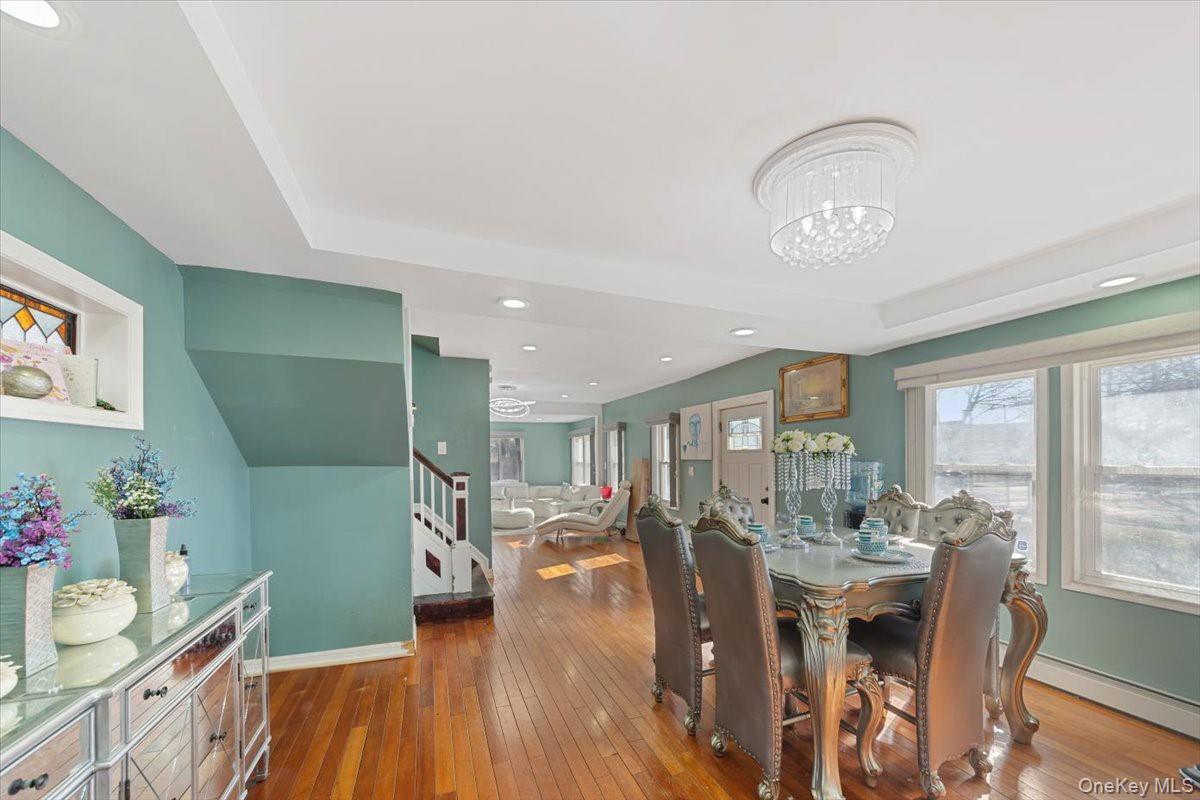 #8 photo, 120-44 192nd Street, Saint Albans , NY 11412