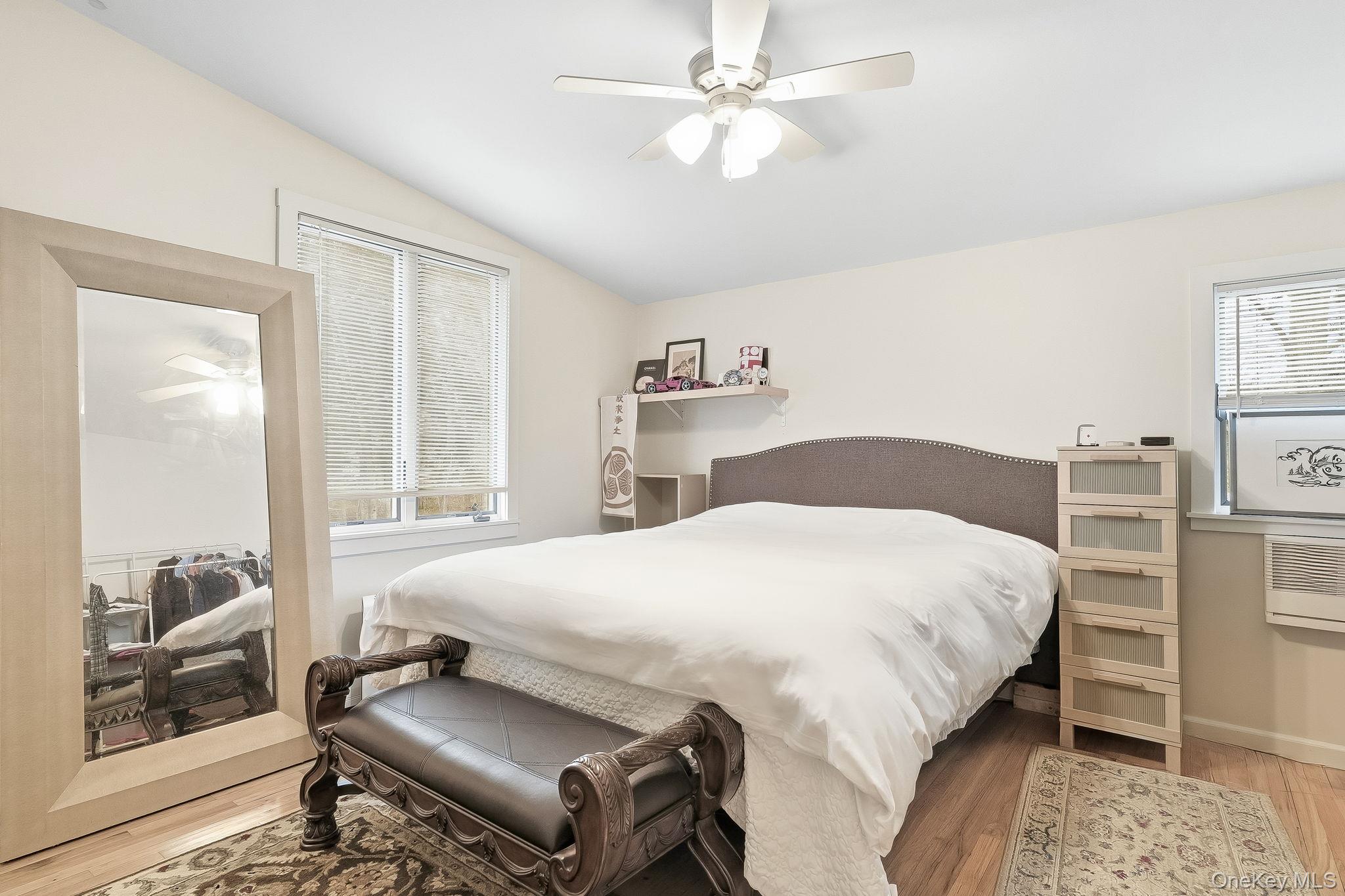 #13 photo, 11 Oakley Road, White Plains , NY 10606