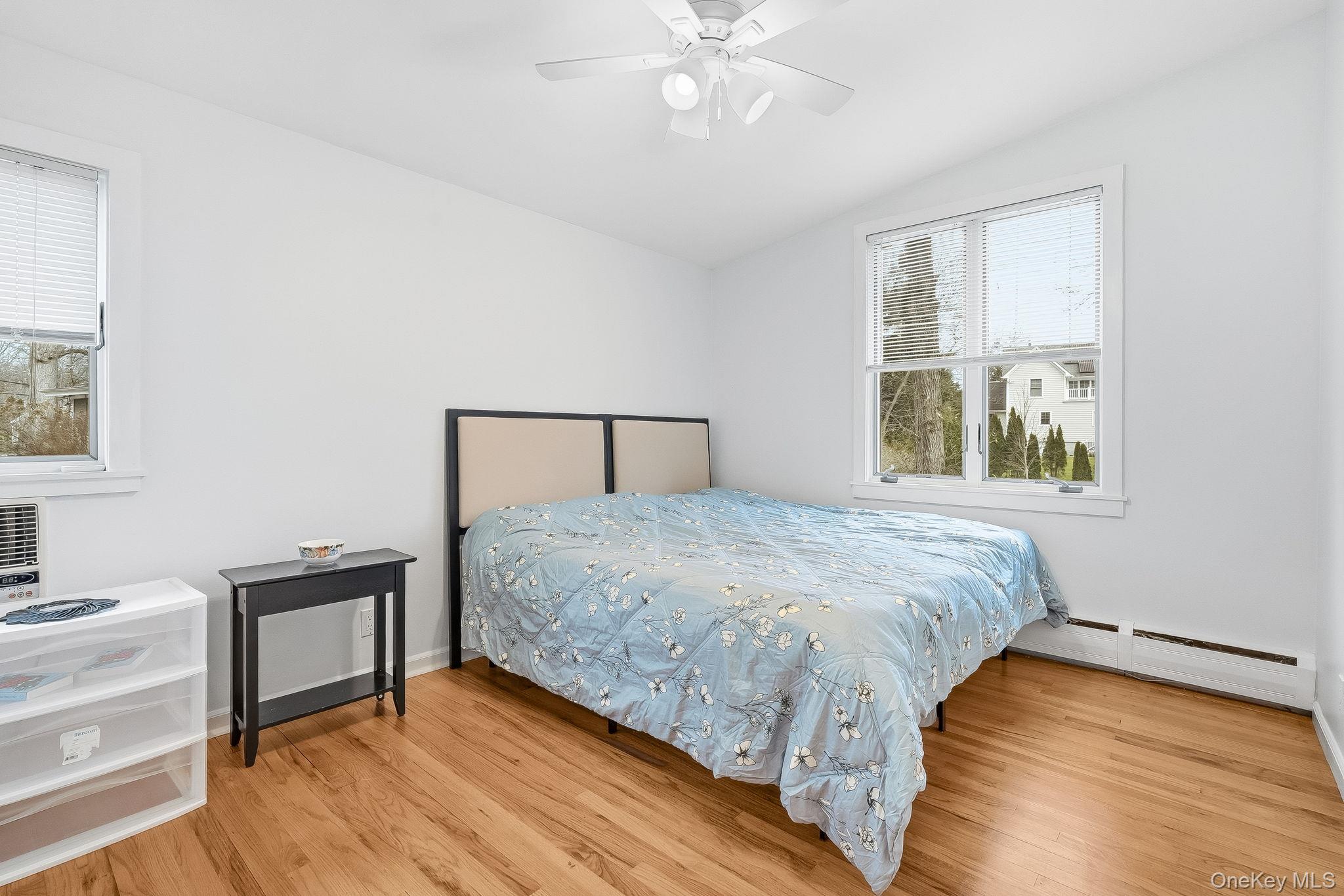 #17 photo, 11 Oakley Road, White Plains , NY 10606