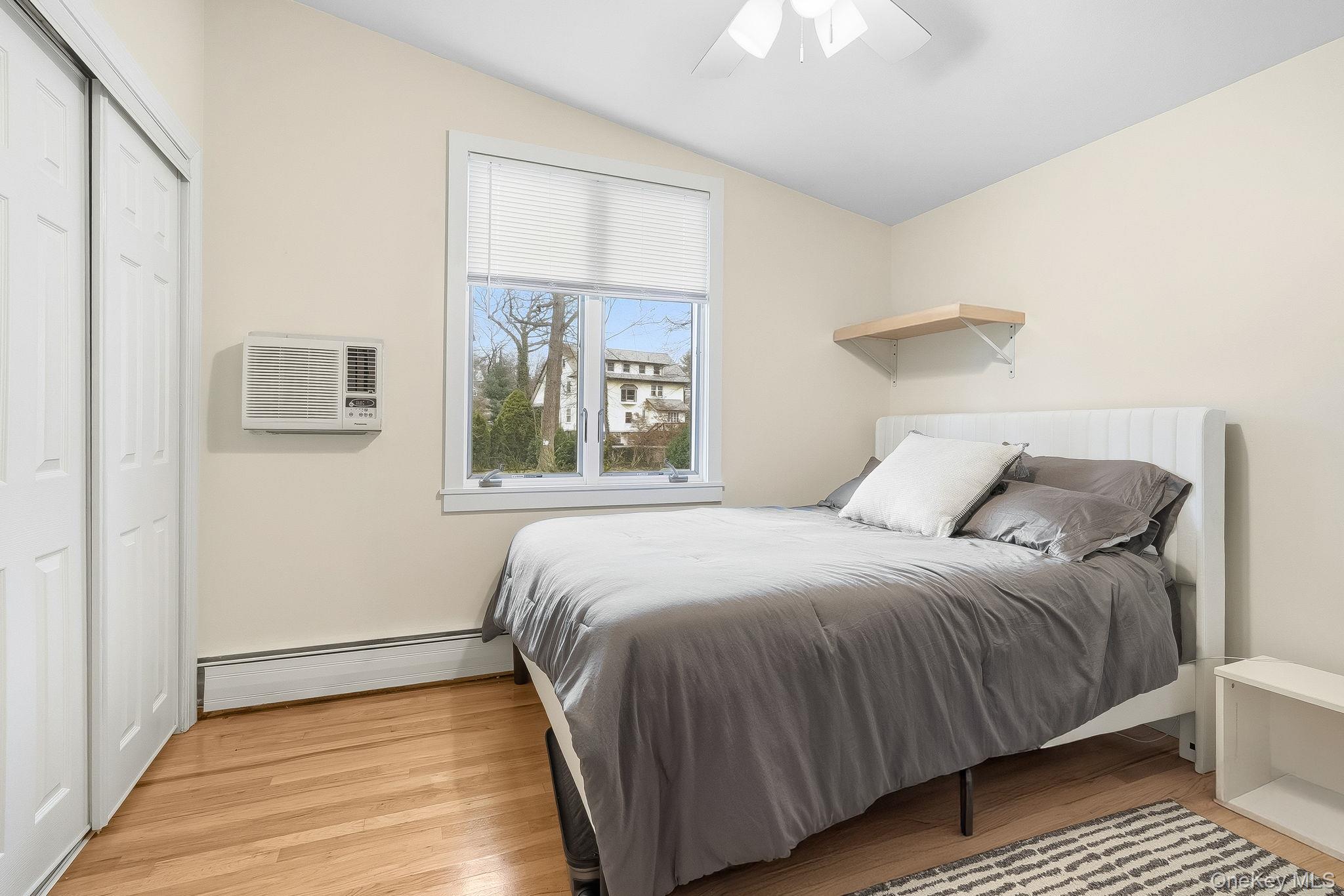 #18 photo, 11 Oakley Road, White Plains , NY 10606