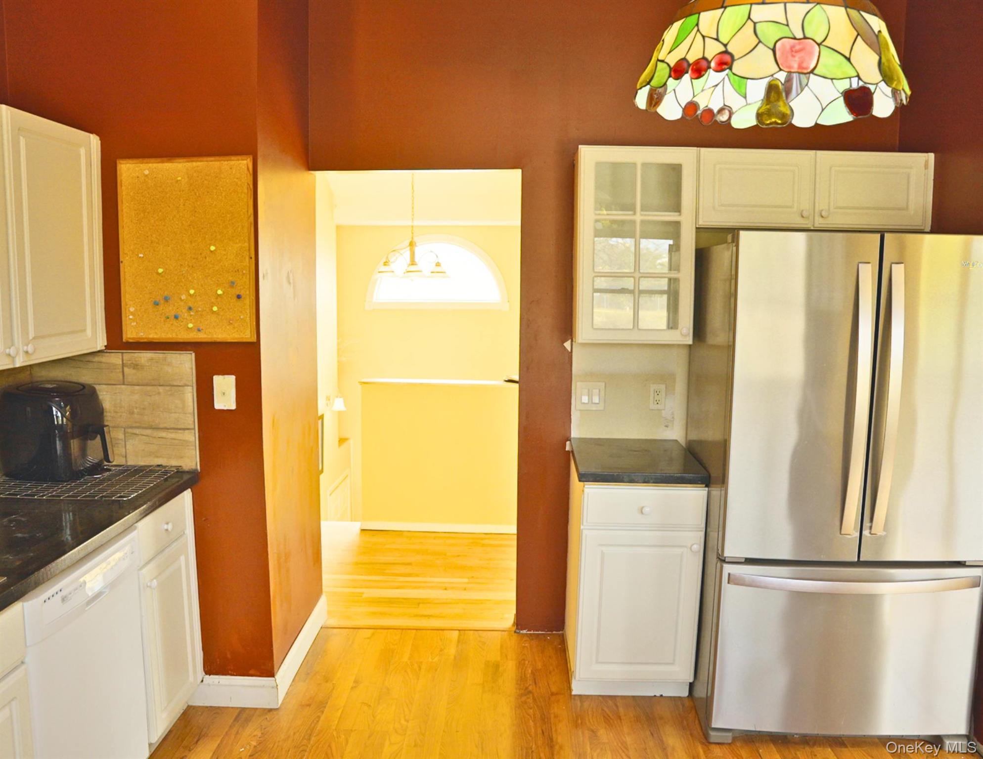 #6 photo, 106 Harrison Avenue, नासाउ काउंटी Bethpage , NY 11714