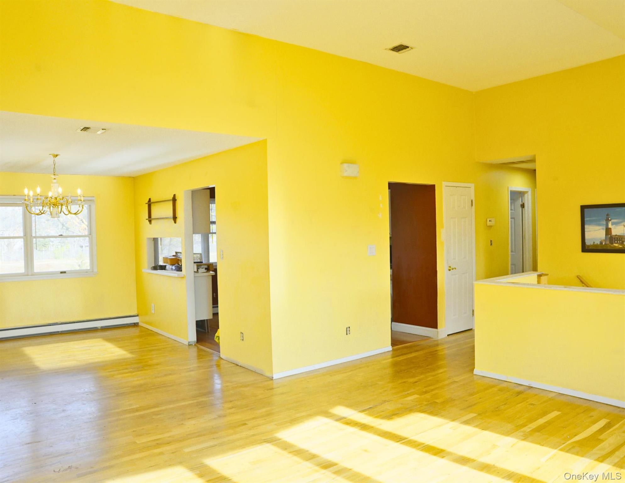 #9 photo, 106 Harrison Avenue, नासाउ काउंटी Bethpage , NY 11714