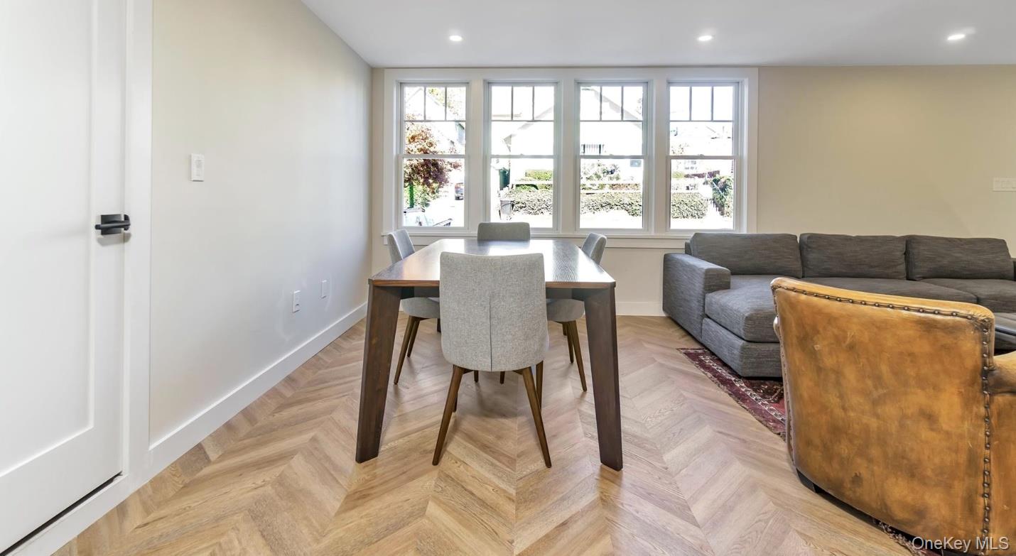 #3 photo, 67A Maple Avenue, Sea Cliff , NY 11579