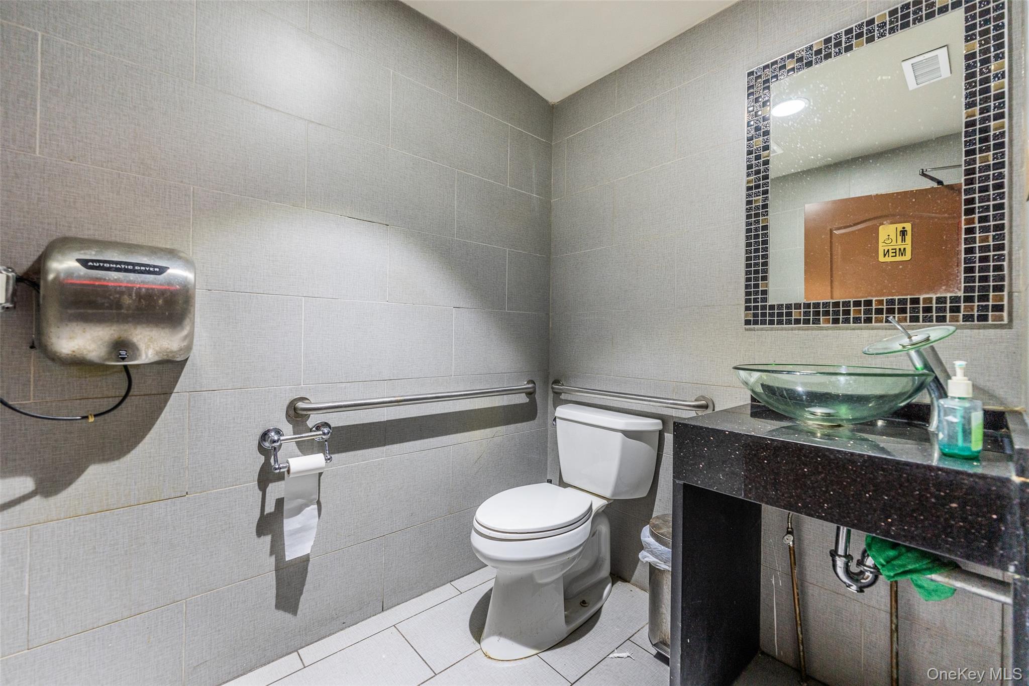 #19 photo, 1506 Bronxdale Avenue, Bronx , NY 10462