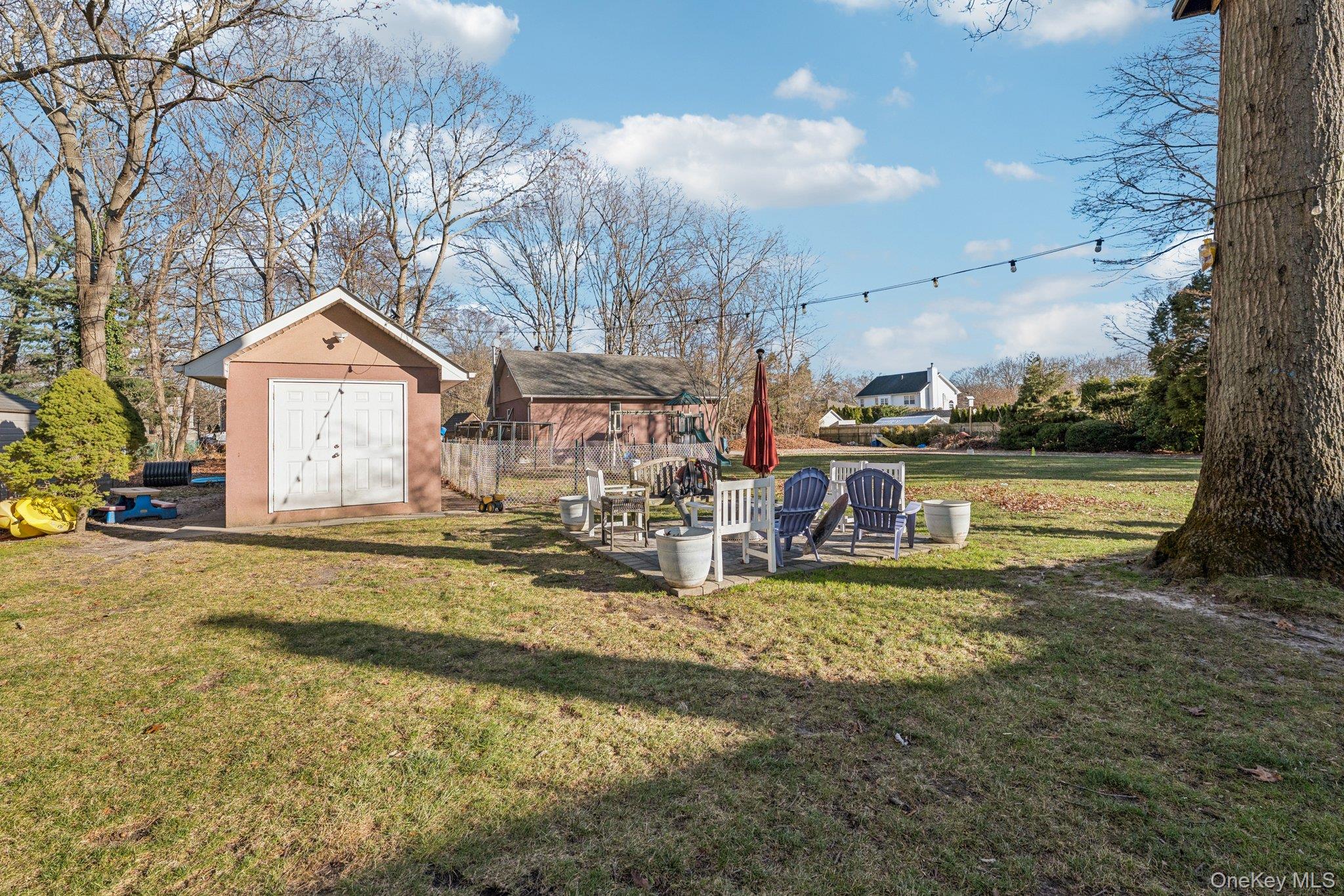 #12 photo, 98 Auborn Avenue, Shirley , NY 11967