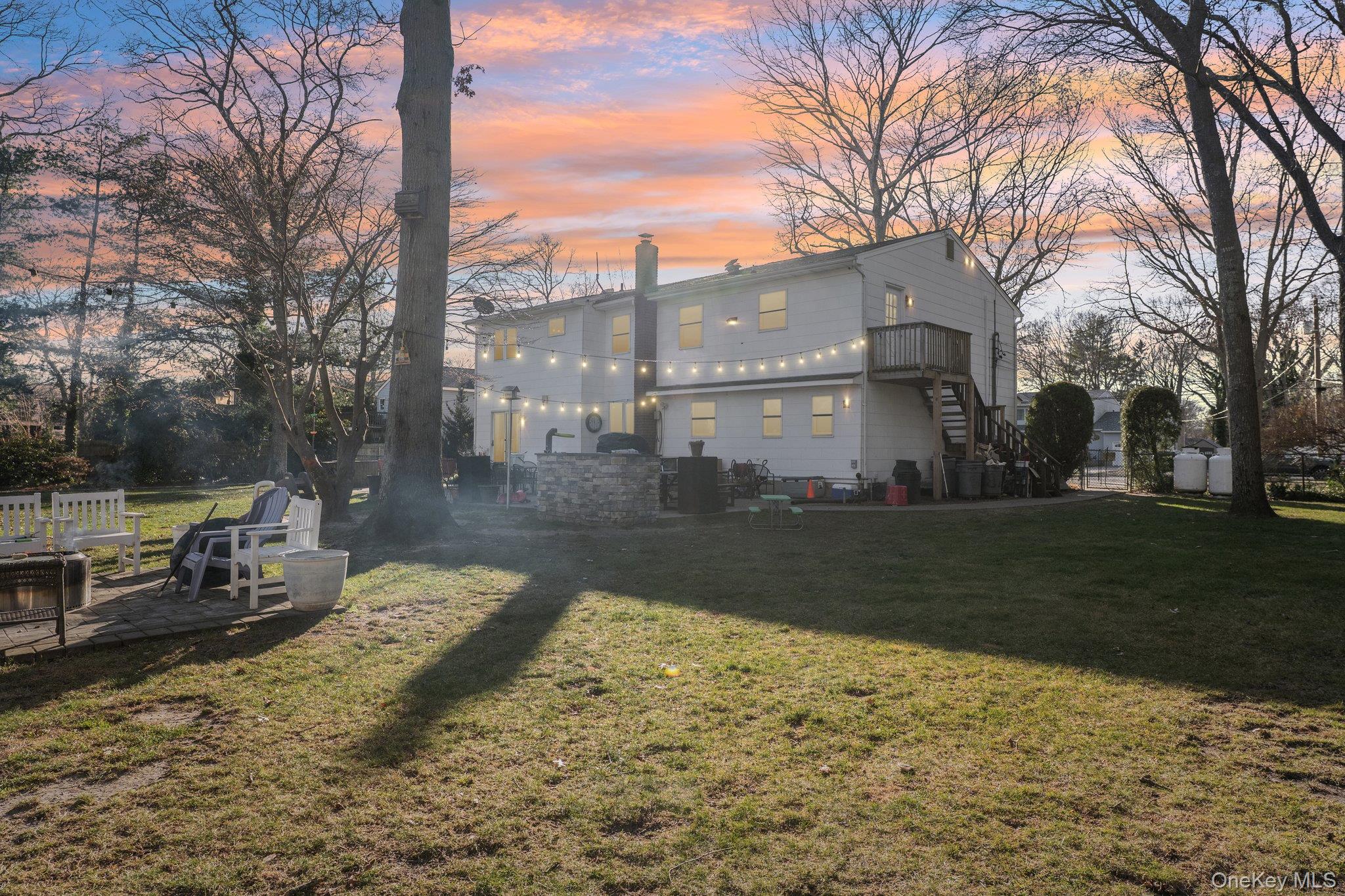 #5 photo, 98 Auborn Avenue, Shirley , NY 11967