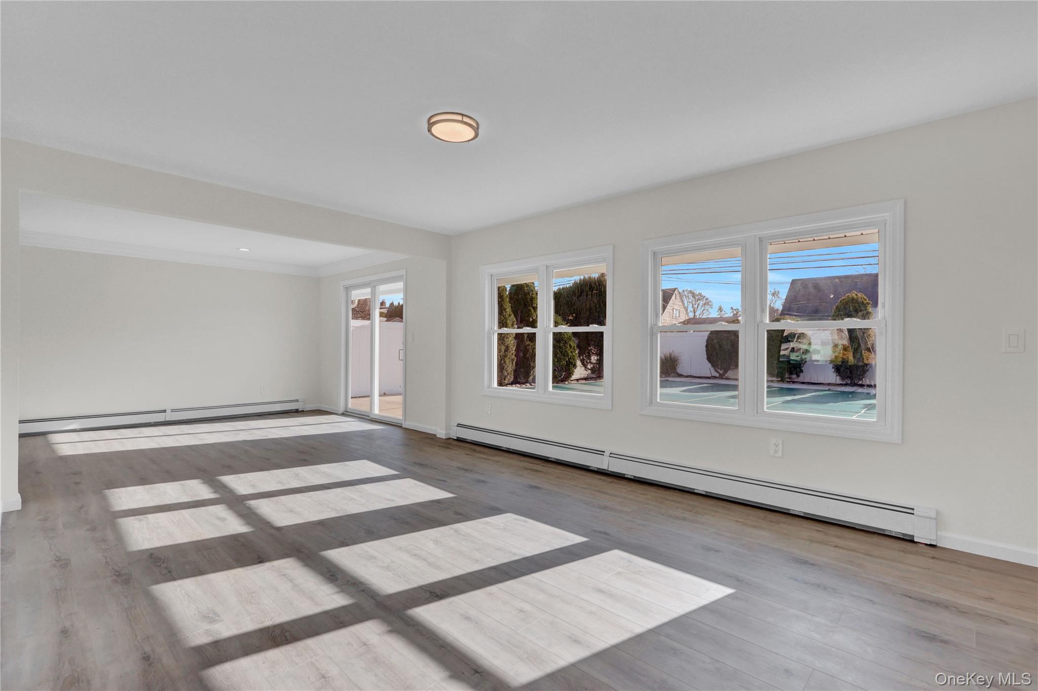 #11 photo, 21 Piper Lane, Levittown , NY 11756