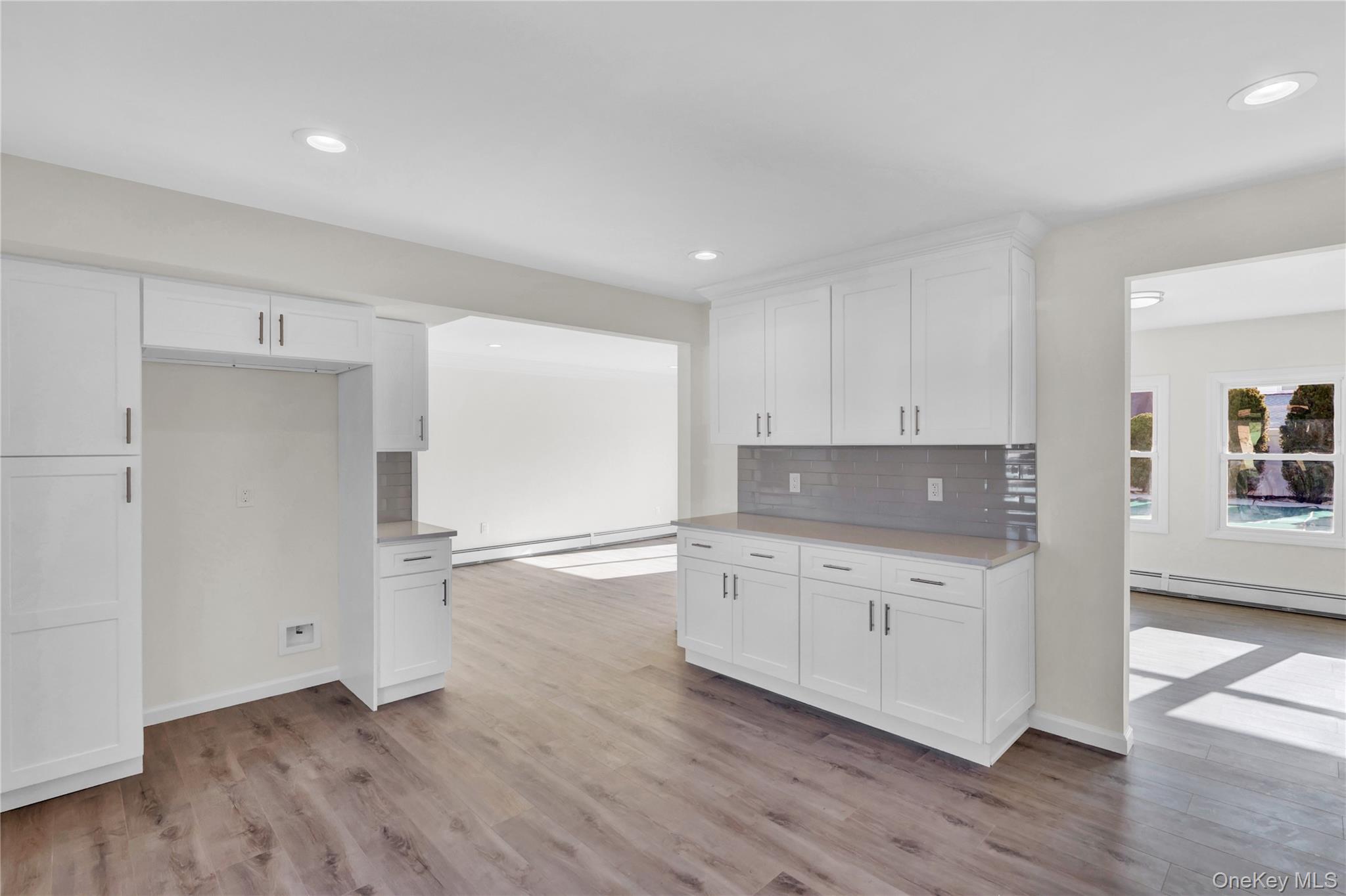 #6 photo, 21 Piper Lane, Levittown , NY 11756