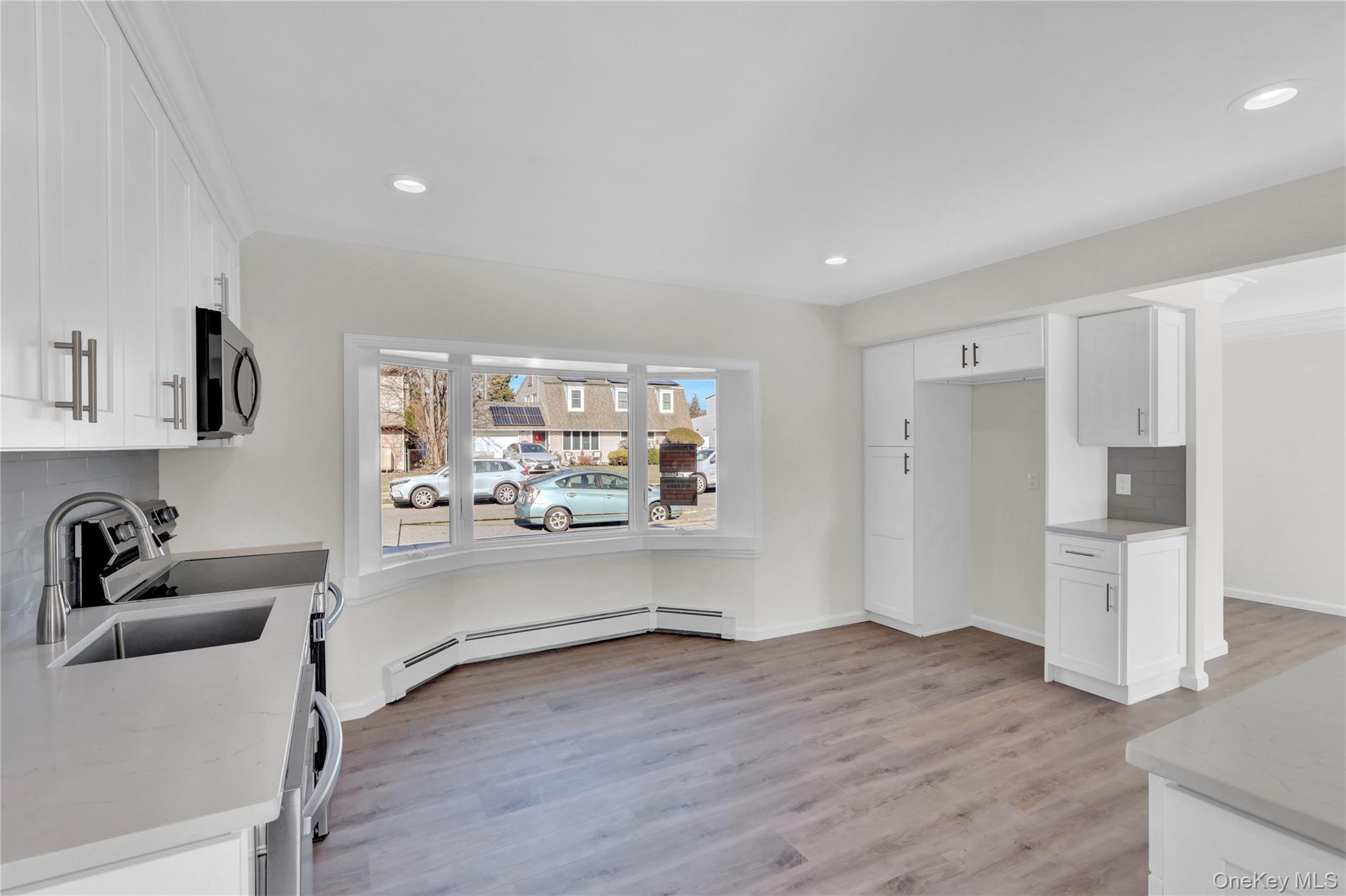 #7 photo, 21 Piper Lane, Levittown , NY 11756