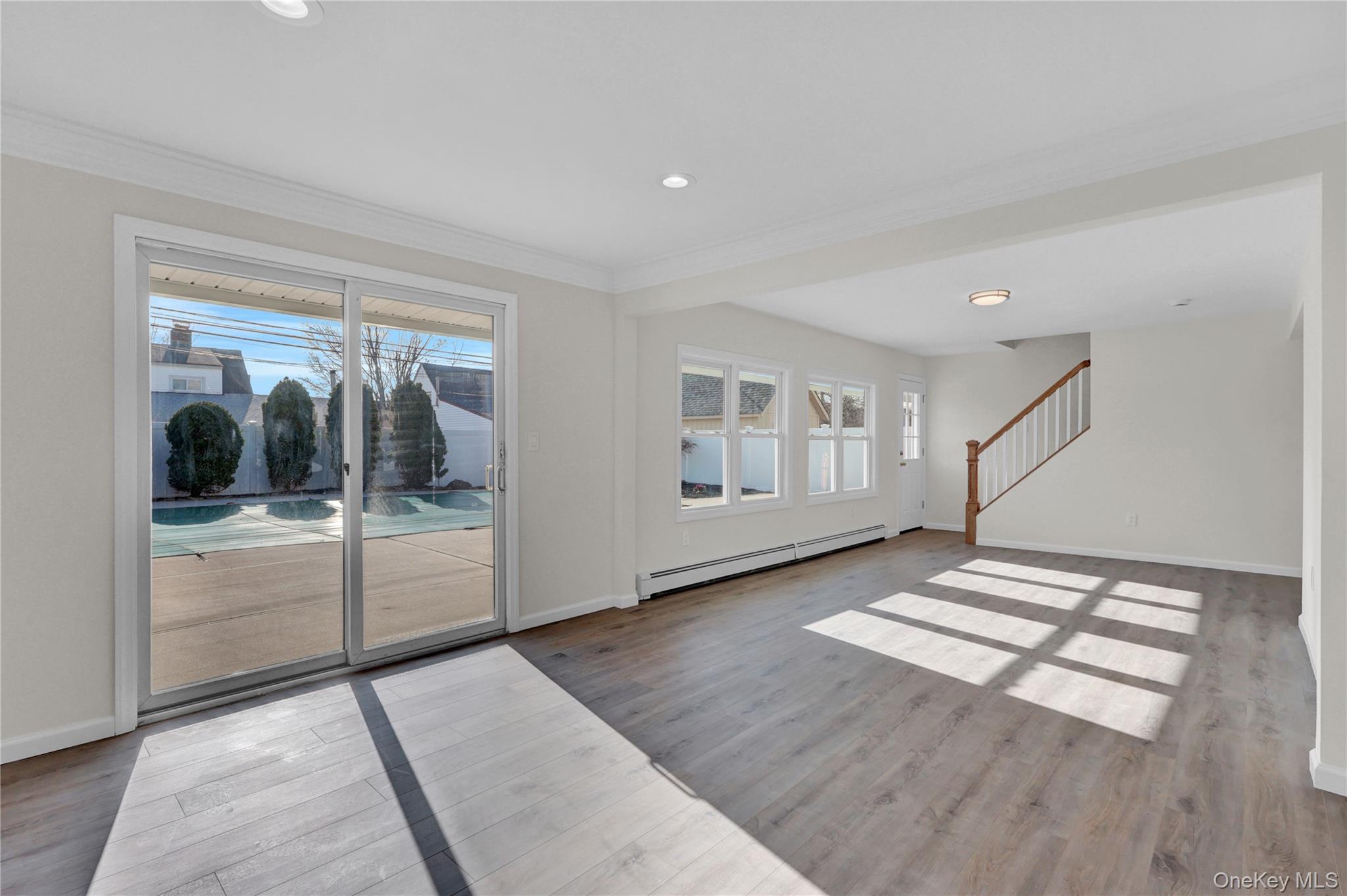 #9 photo, 21 Piper Lane, Levittown , NY 11756