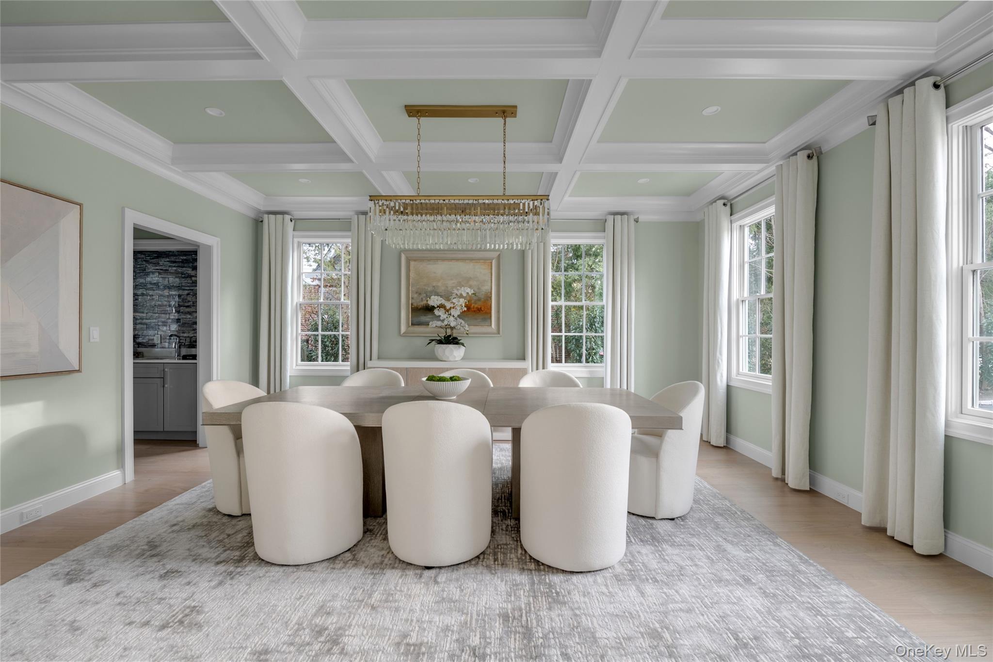 #10 photo, 88 Plandome Court, Manhasset , NY 11030