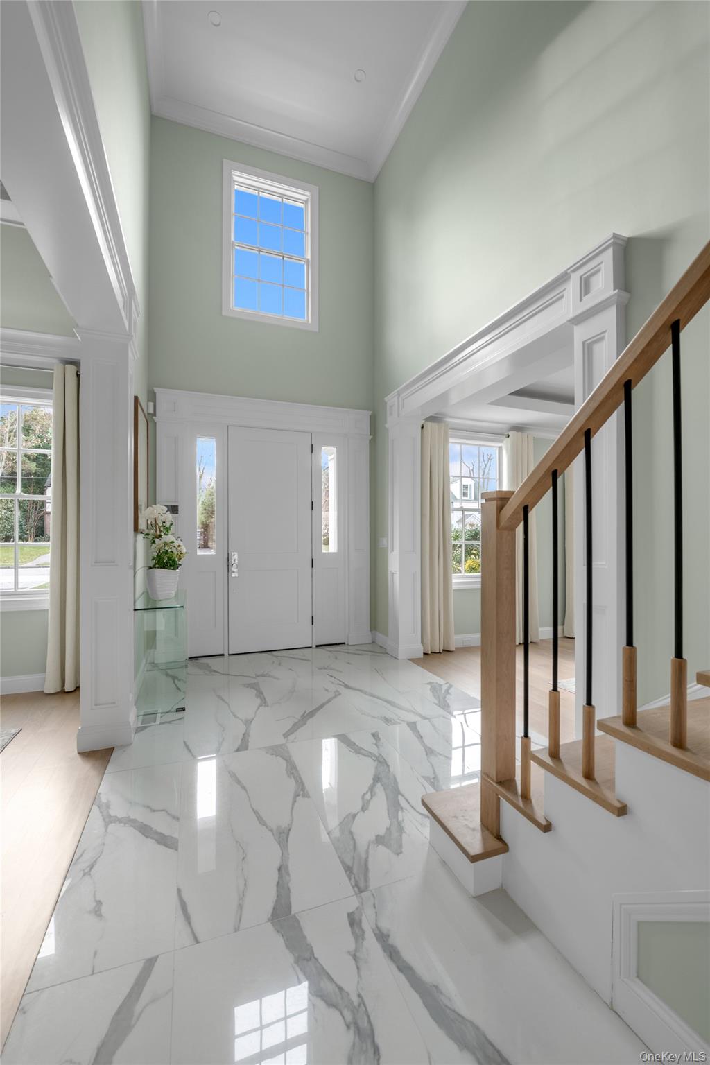 #2 photo, 88 Plandome Court, Manhasset , NY 11030