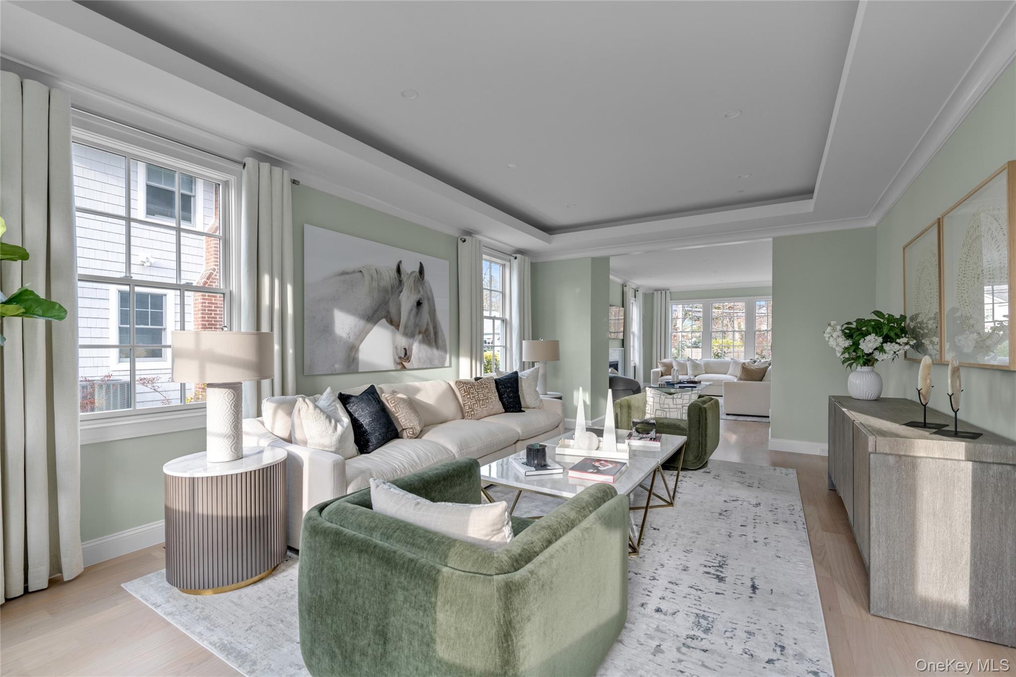 #6 photo, 88 Plandome Court, Manhasset , NY 11030