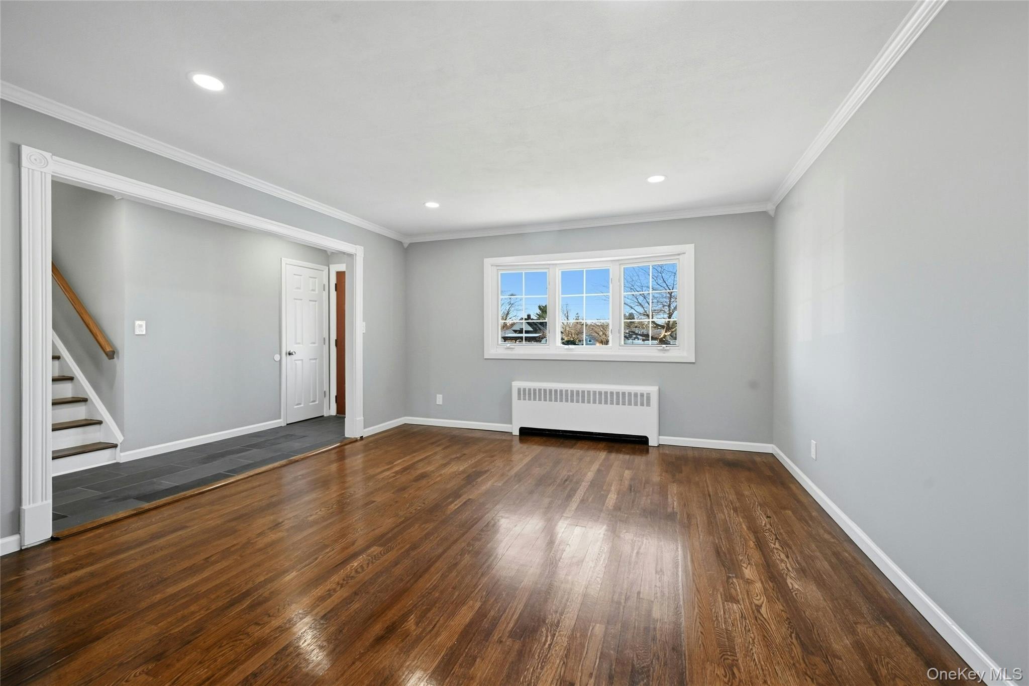 #4 photo, 123 S Fordham Road, Hicksville , NY 11801