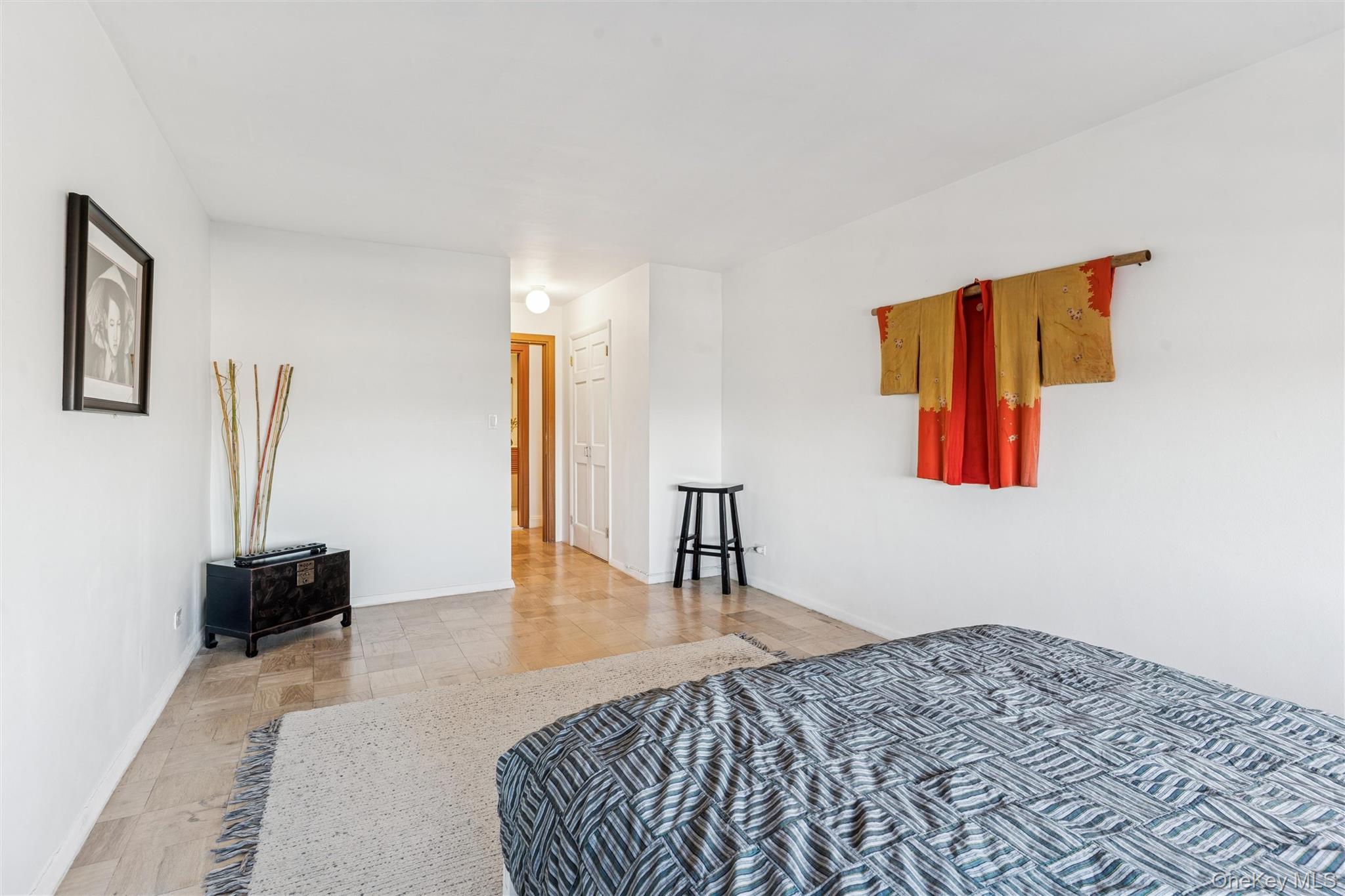 #14 photo, 110-11 Queens Boulevard, Forest Hills , NY 11375