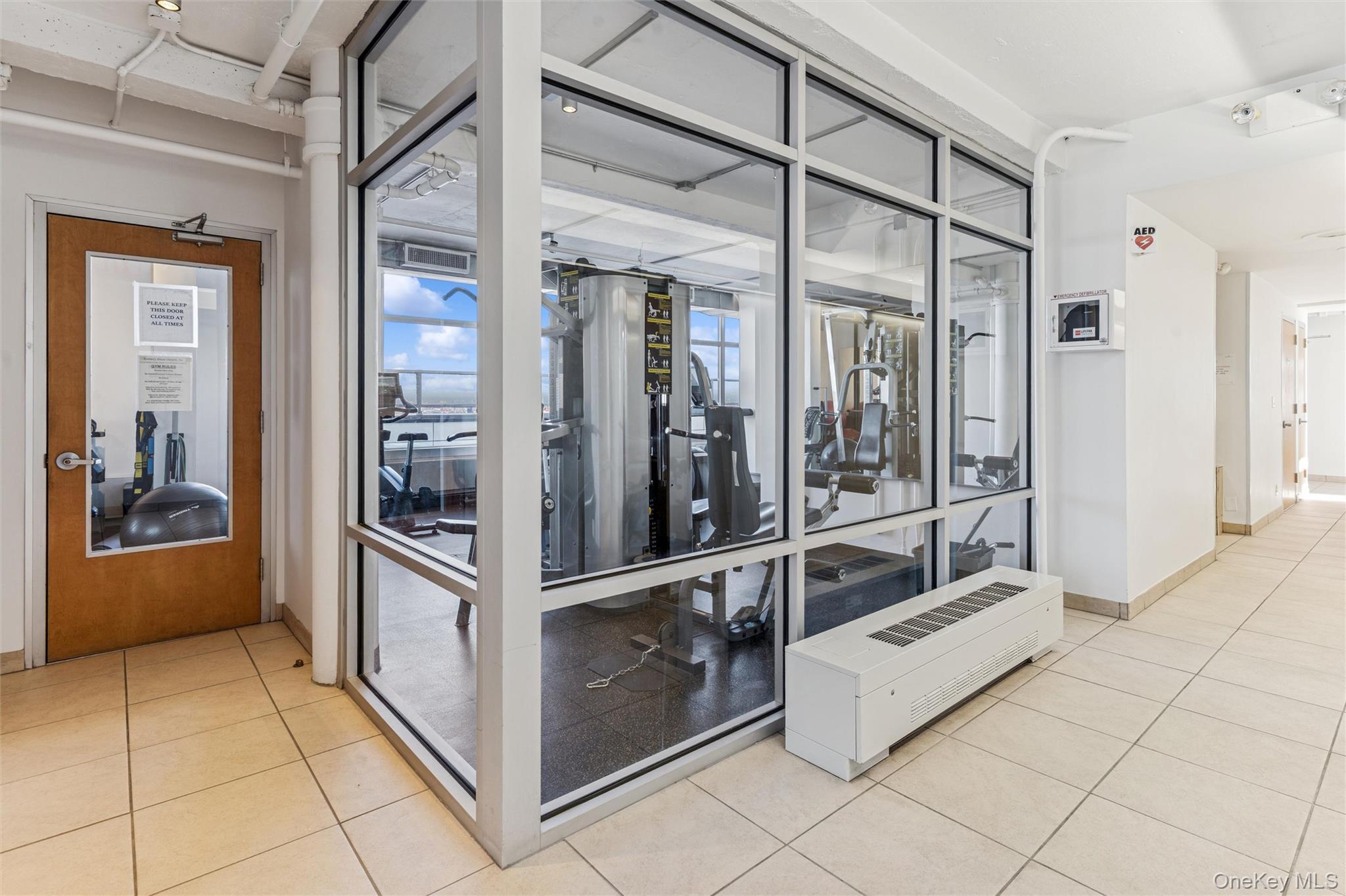 #18 photo, 110-11 Queens Boulevard, Forest Hills , NY 11375